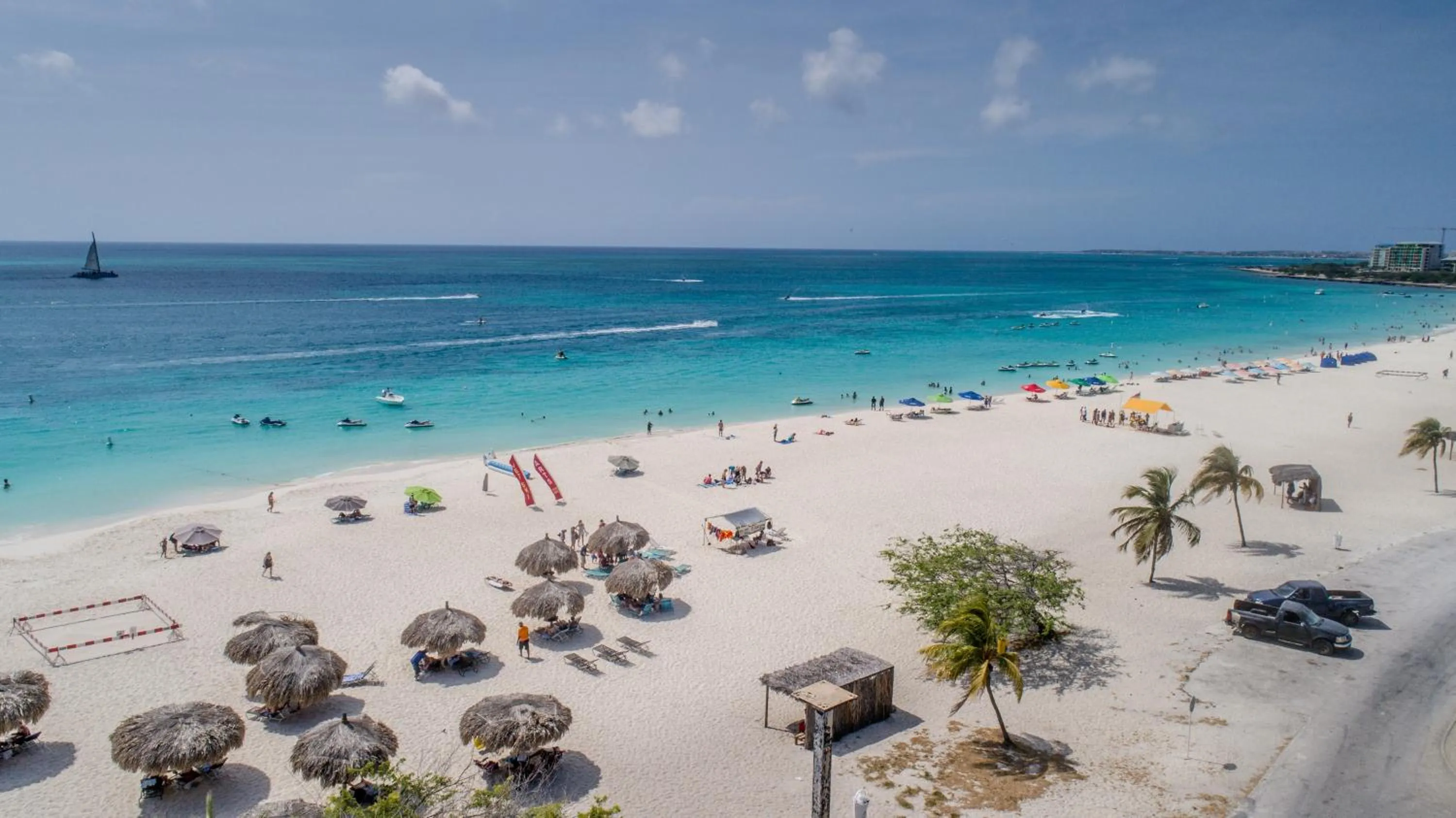 Beach in MVC Eagle Beach