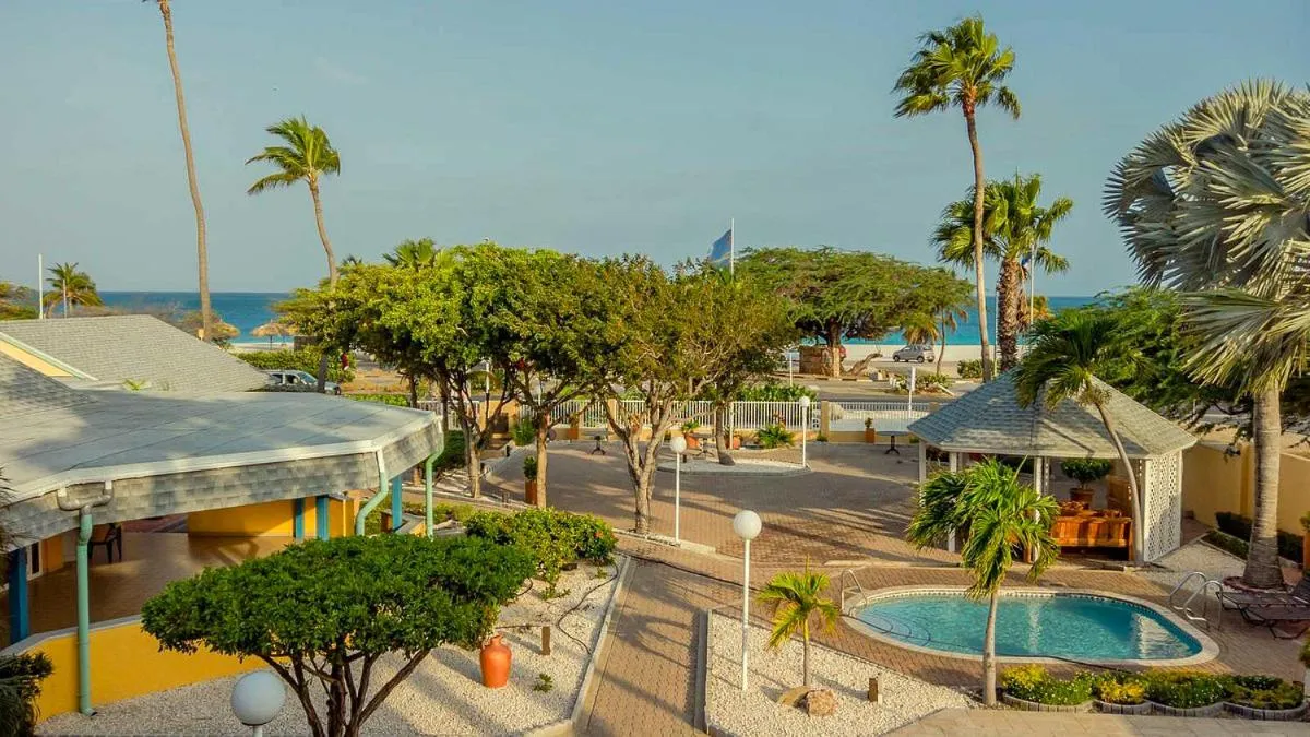 Property building in MVC Eagle Beach