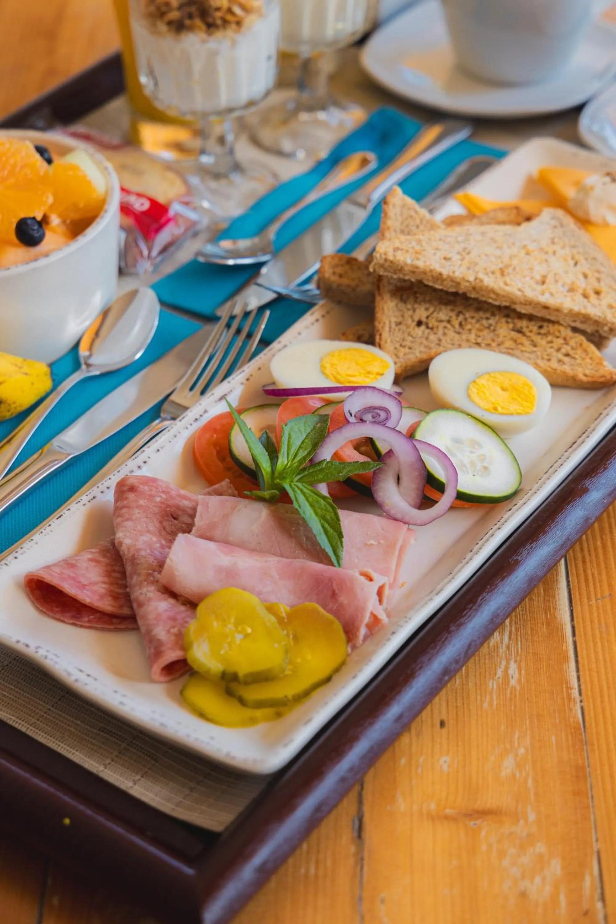 Breakfast in MVC Eagle Beach