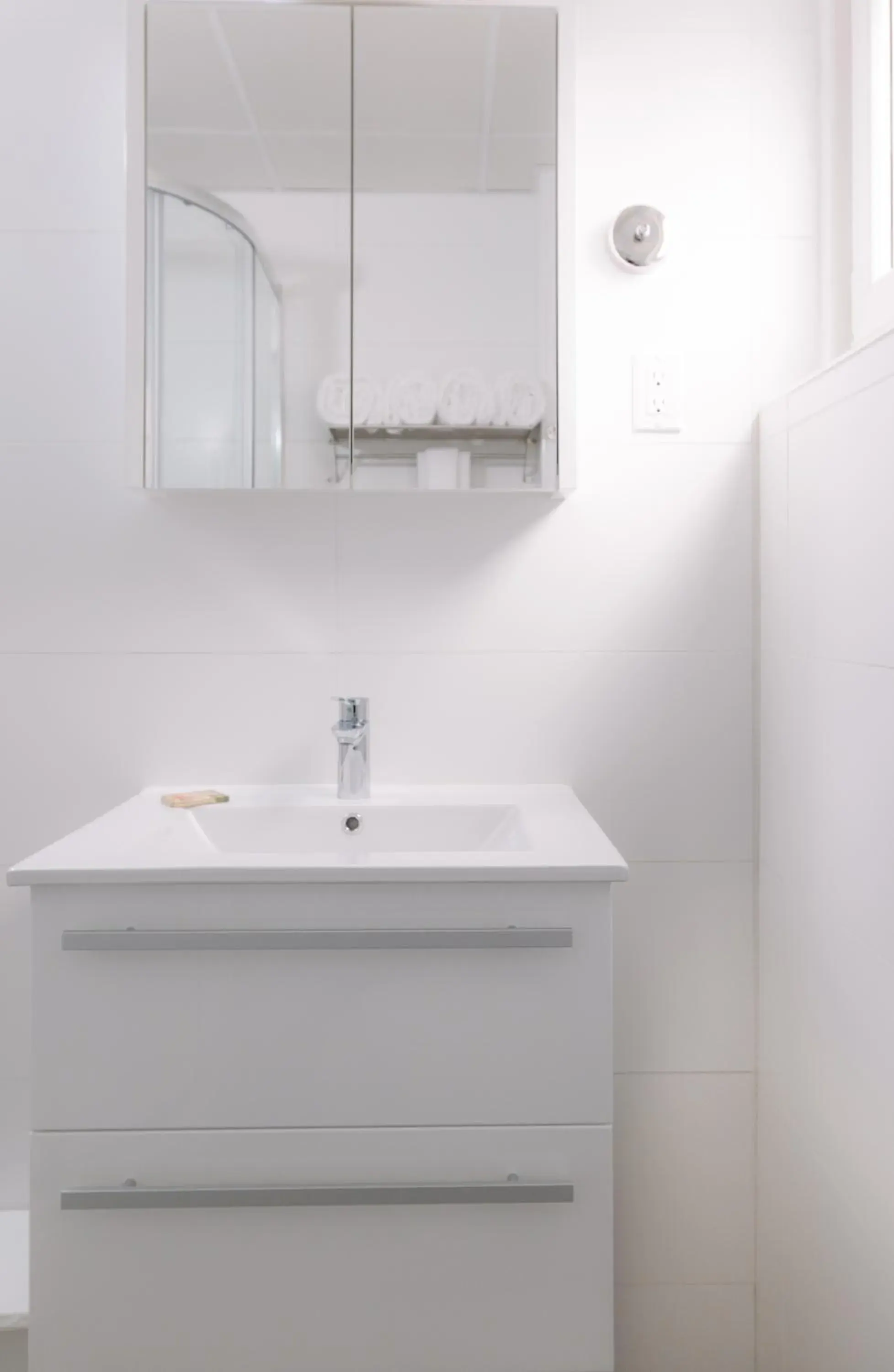 Bathroom in MVC Eagle Beach Bathroom in MVC Eagle Beach