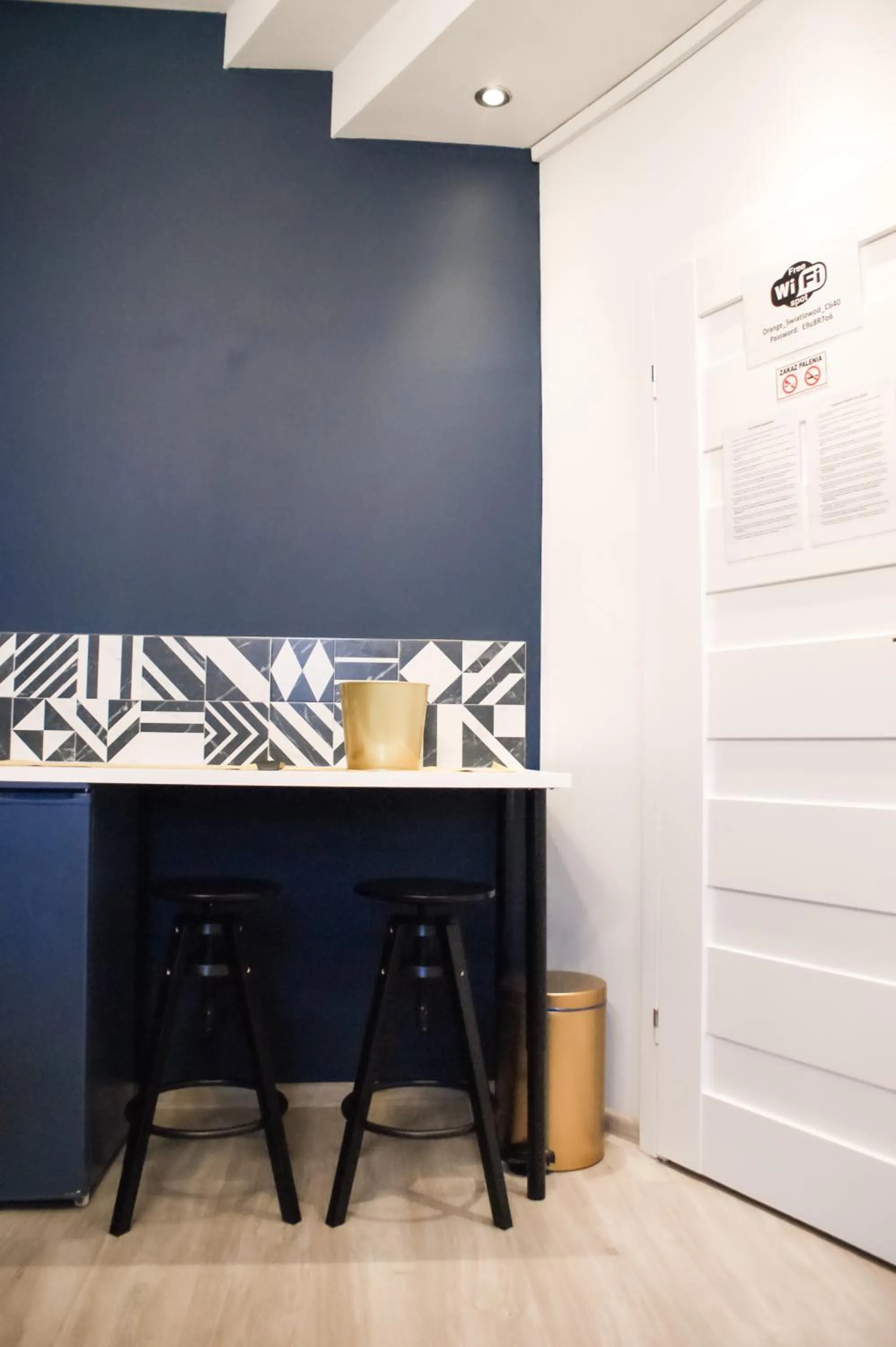 Kitchen or kitchenette in EURO-ROOM