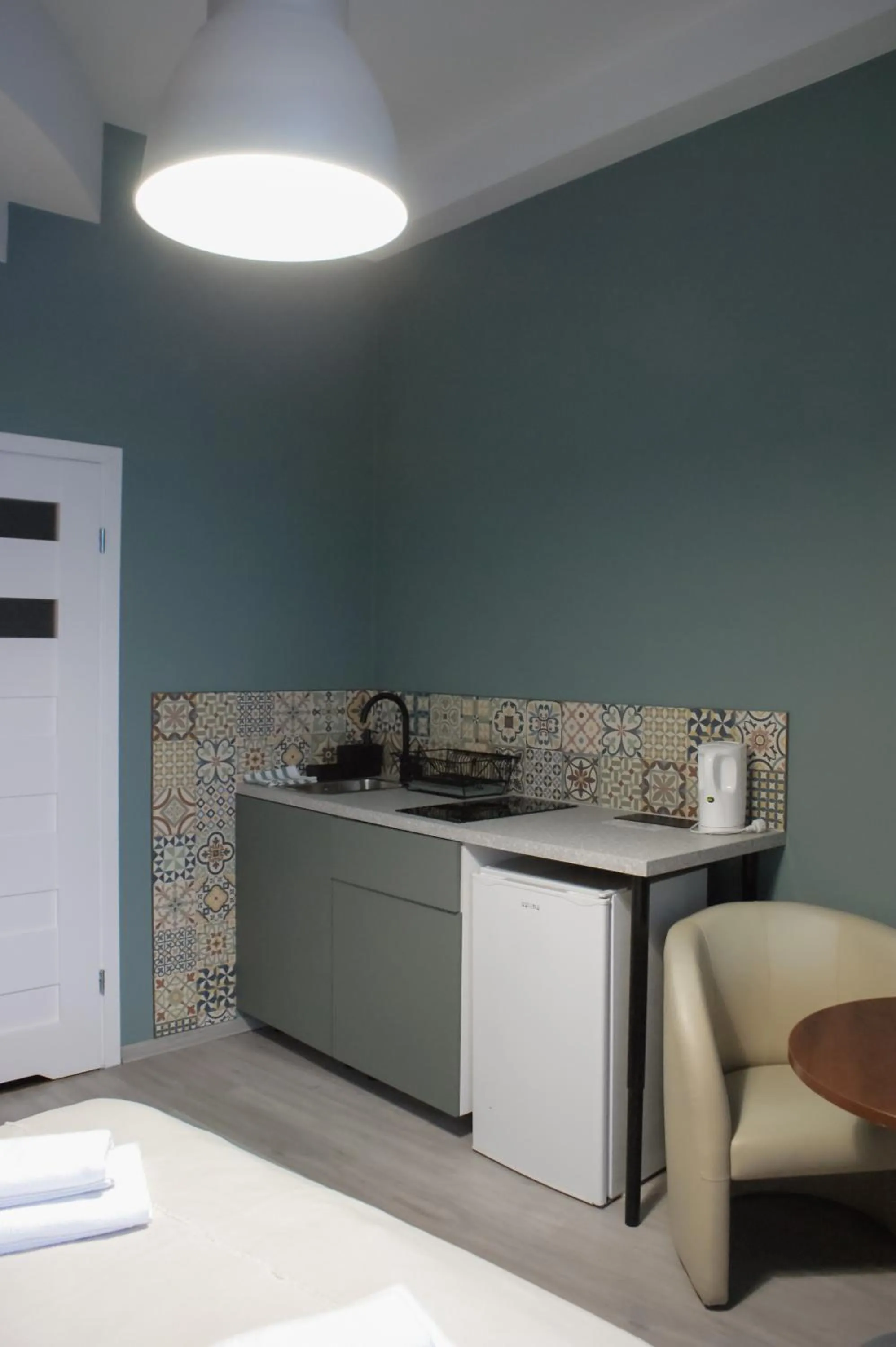 Kitchen or kitchenette in EURO-ROOM