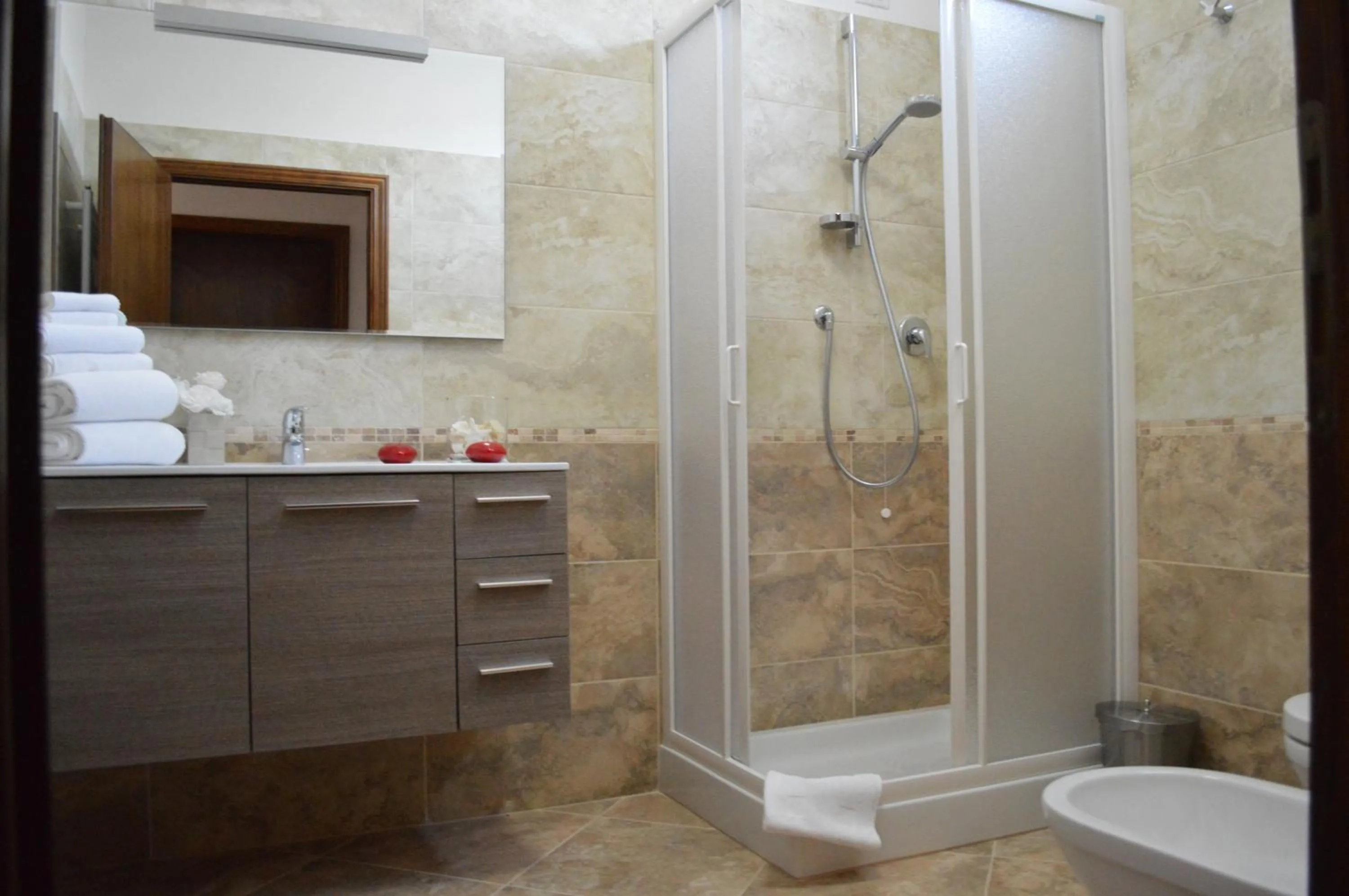Bathroom in La Piccola Loggia