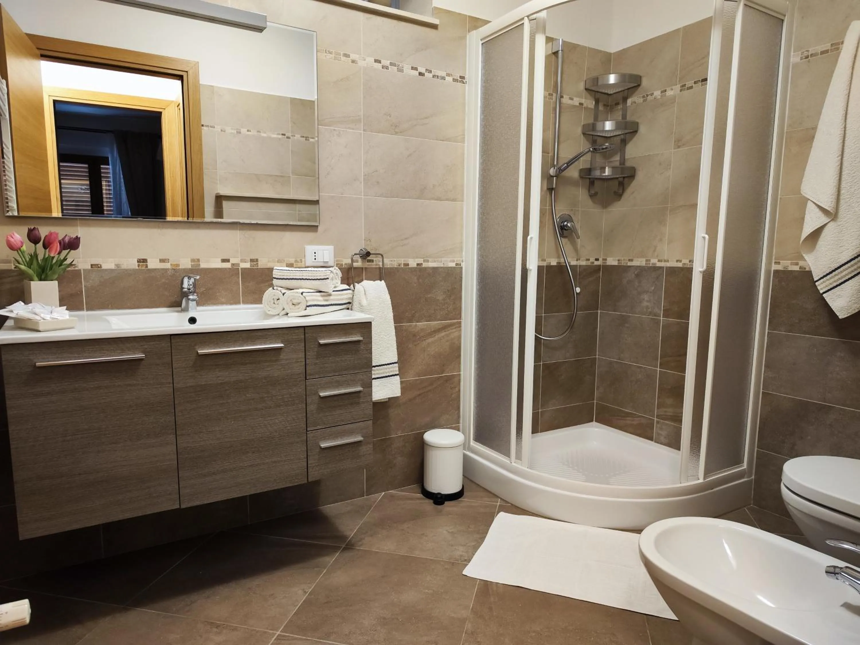 Bathroom in La Piccola Loggia