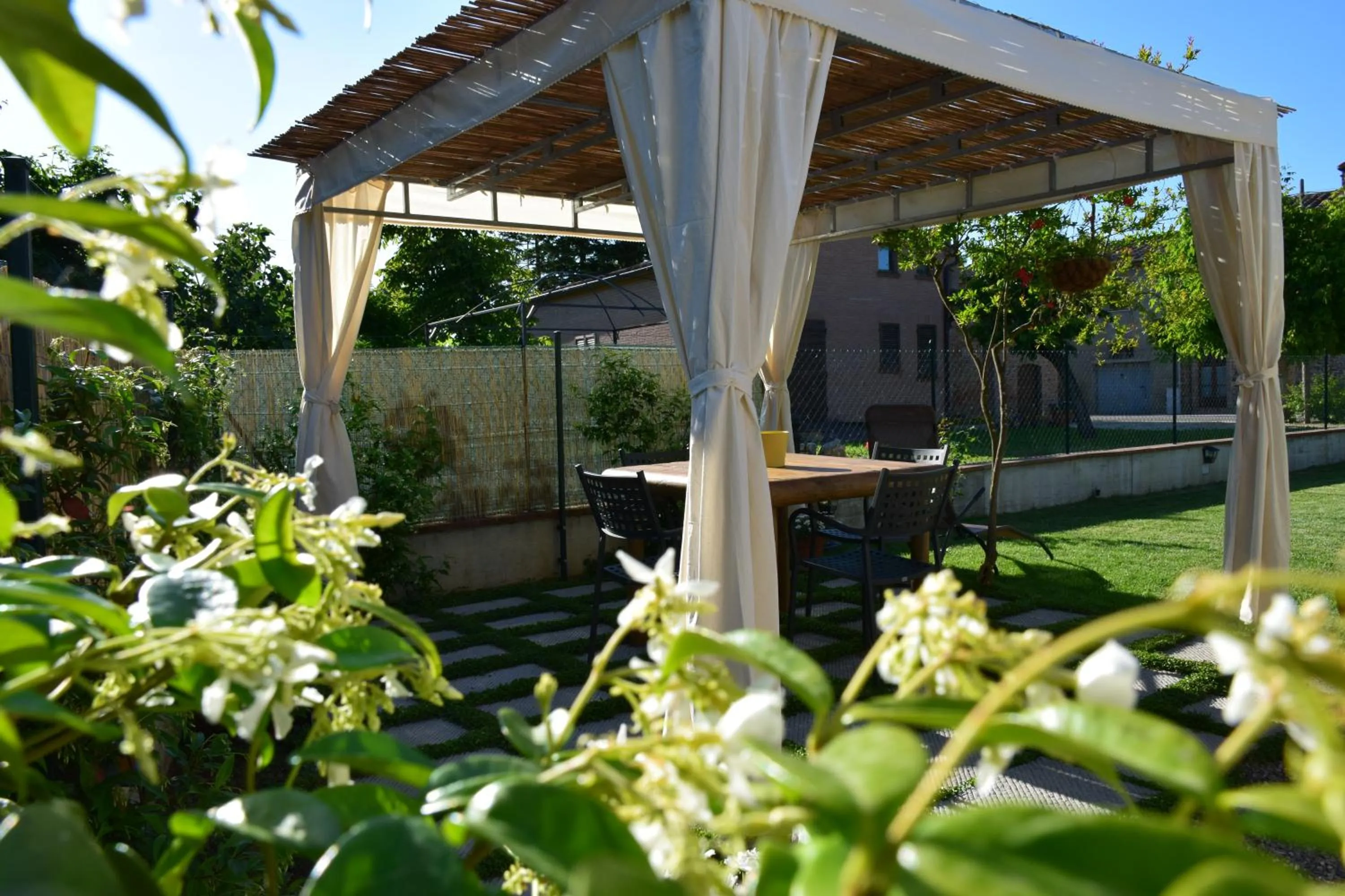 Garden in La Piccola Loggia