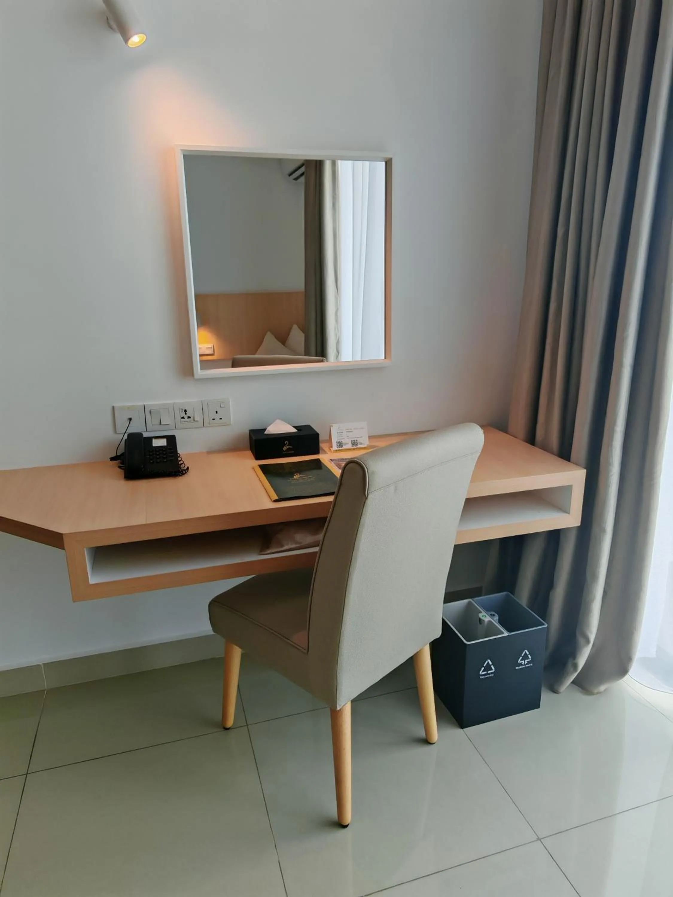 room service in Swan Garden Resort Hotel