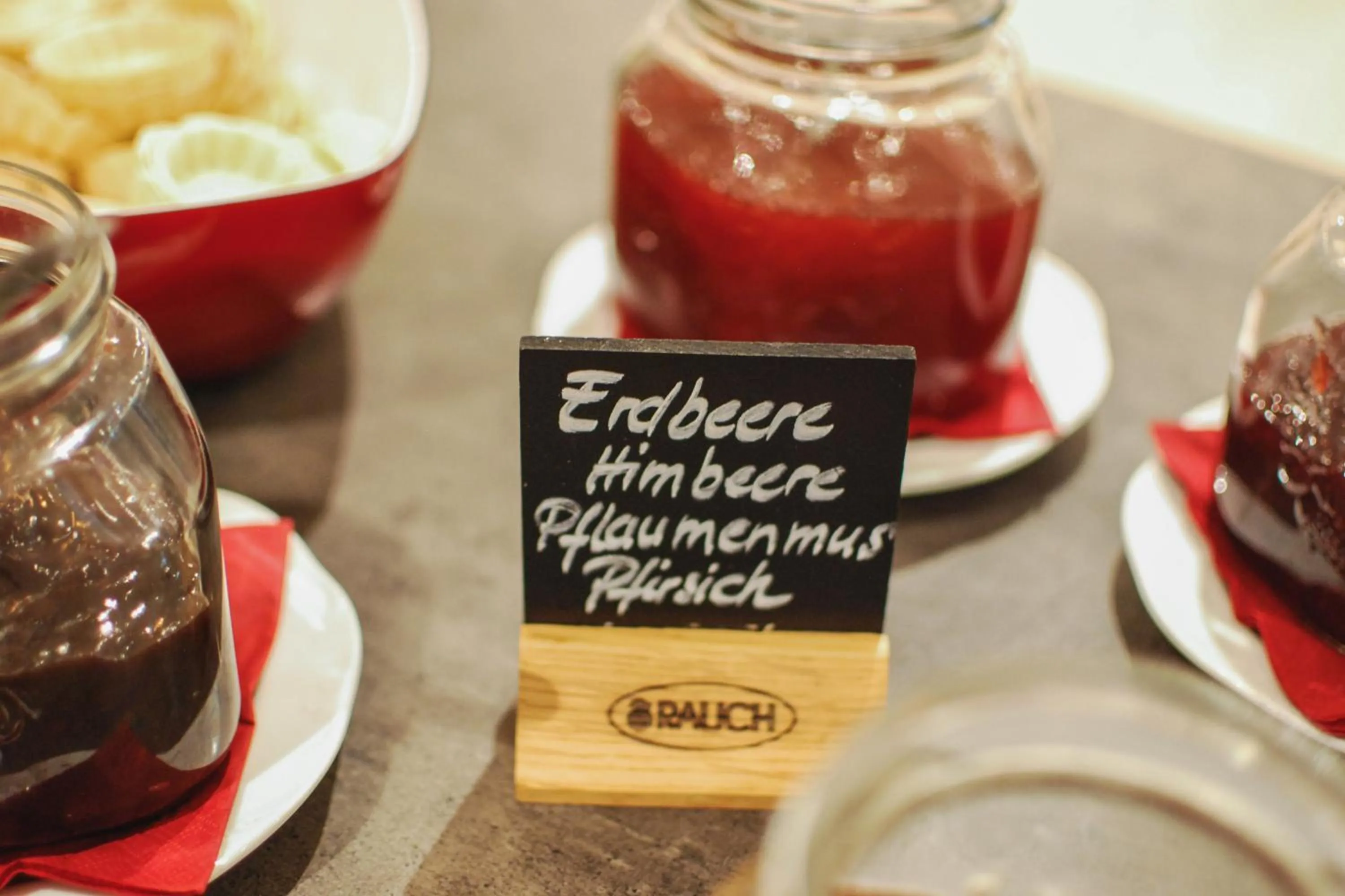 Food and drinks in Waldhotel Eiche