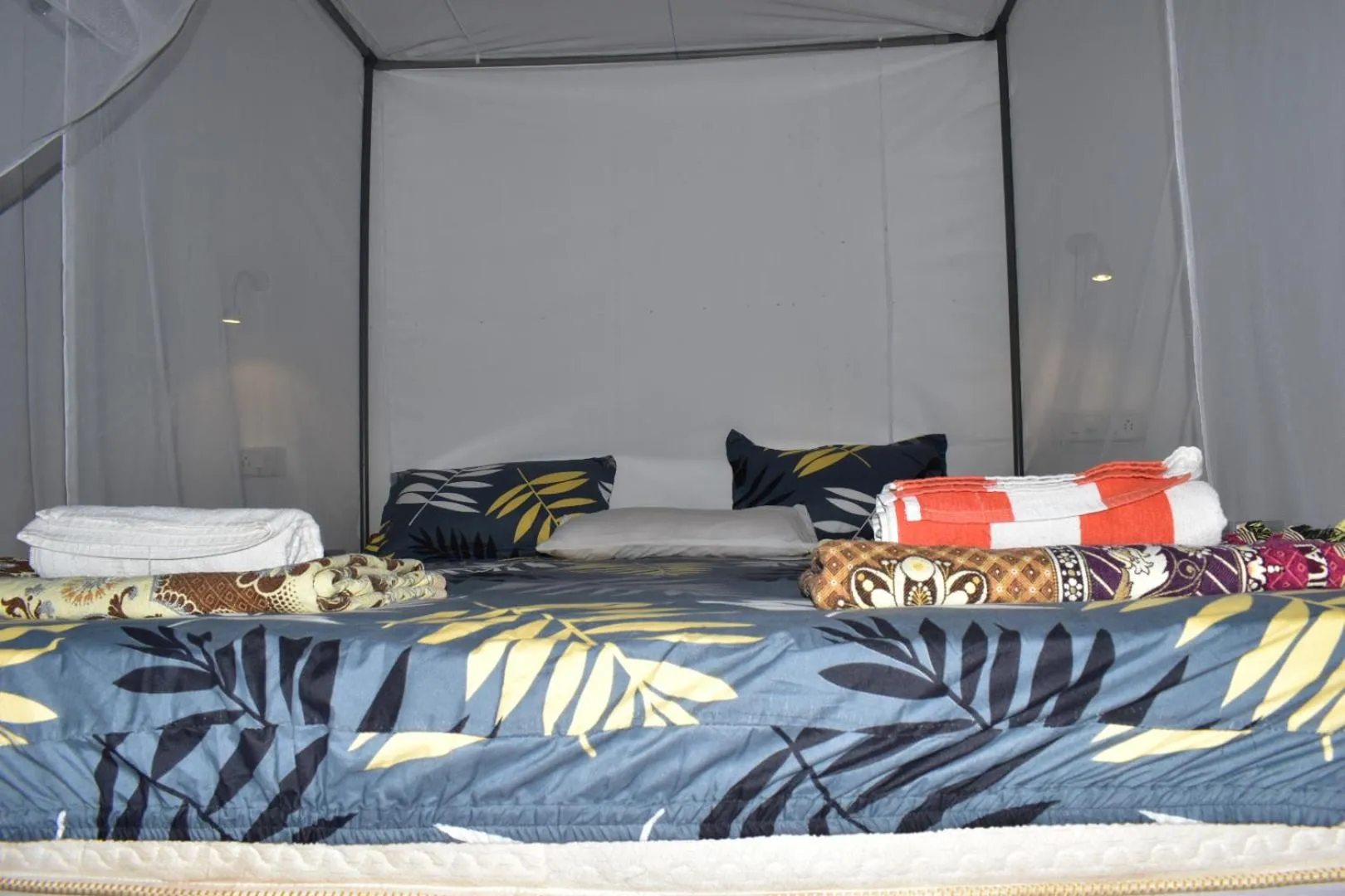 Double Room in Hare's BAR AND RESTAURANT