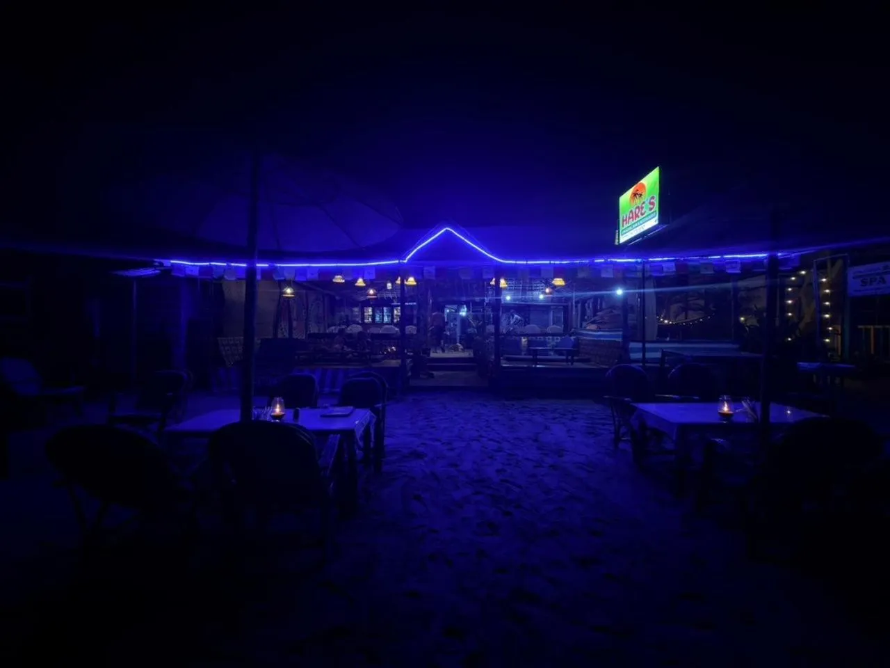 Hare's BAR AND RESTAURANT