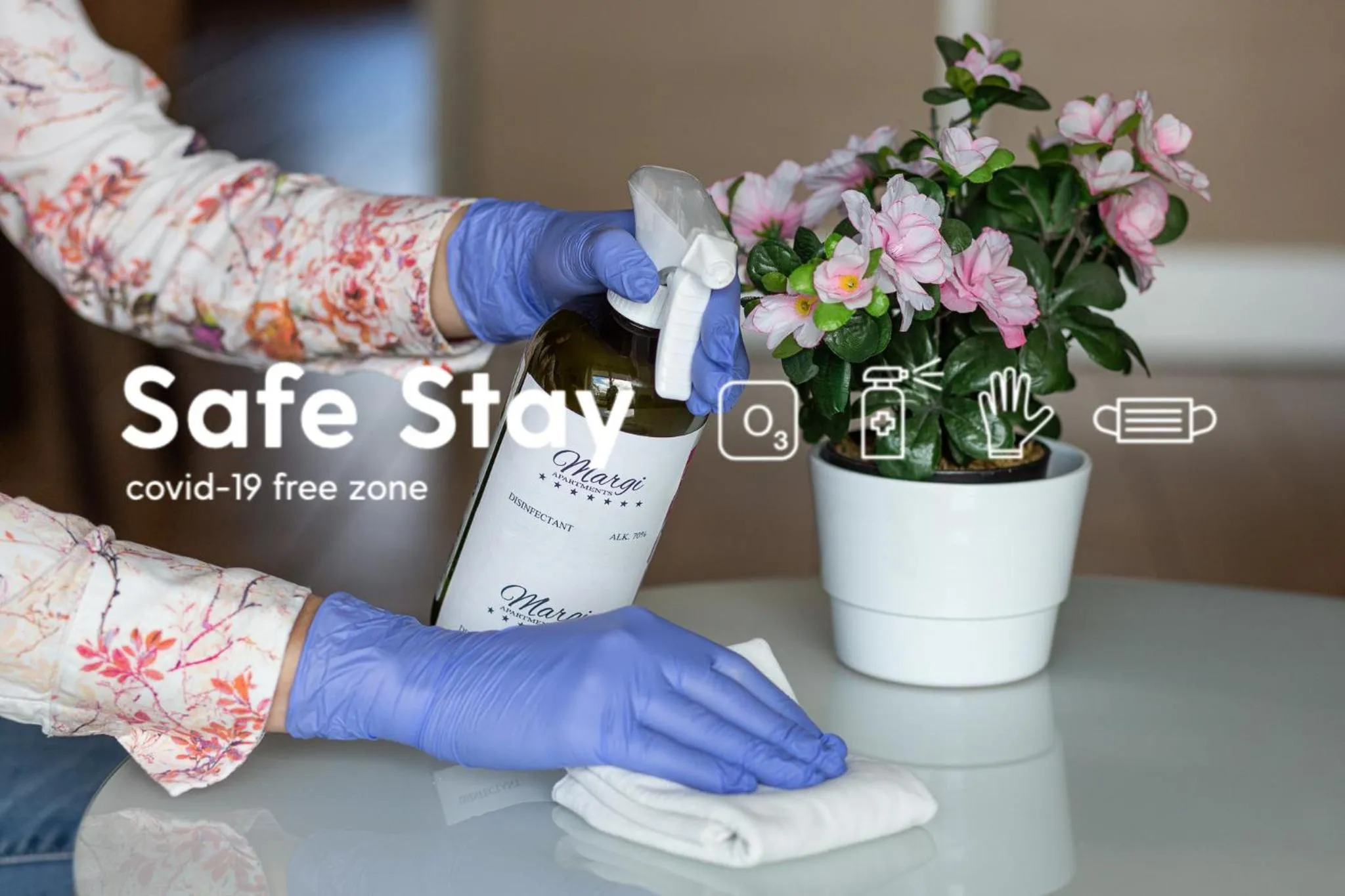 Logo/Certificate/Sign in MARGI Absynth Apartament LARGE & COMFY