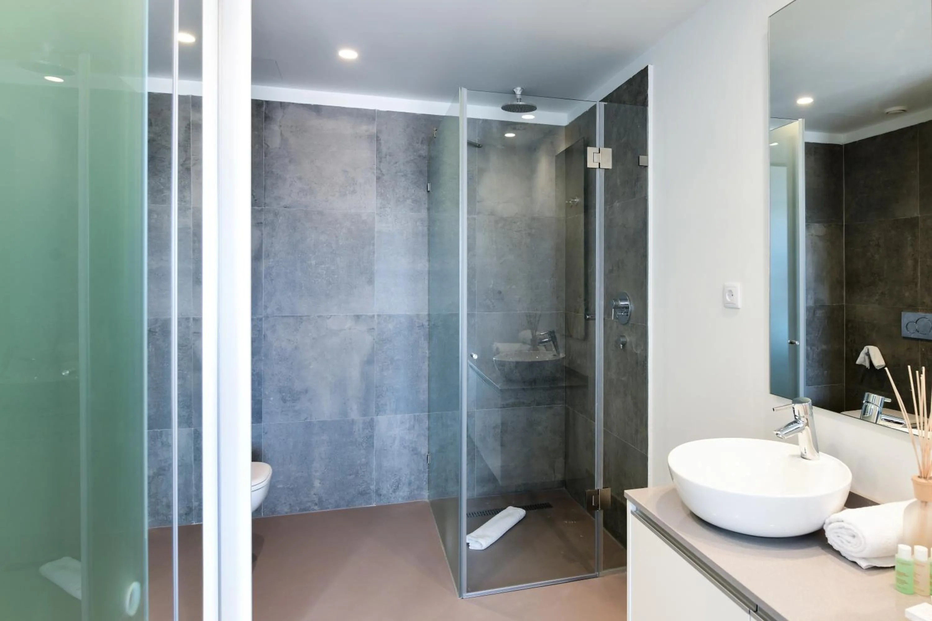 Oscar Concept Apartments