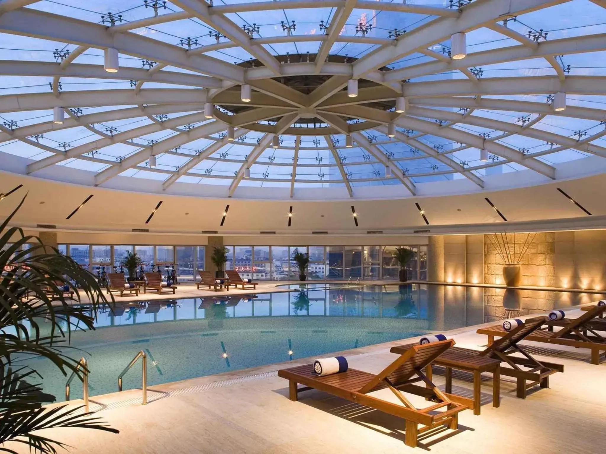 Pool view in Sofitel Nanjing Galaxy Pool view in Sofitel Nanjing Galaxy