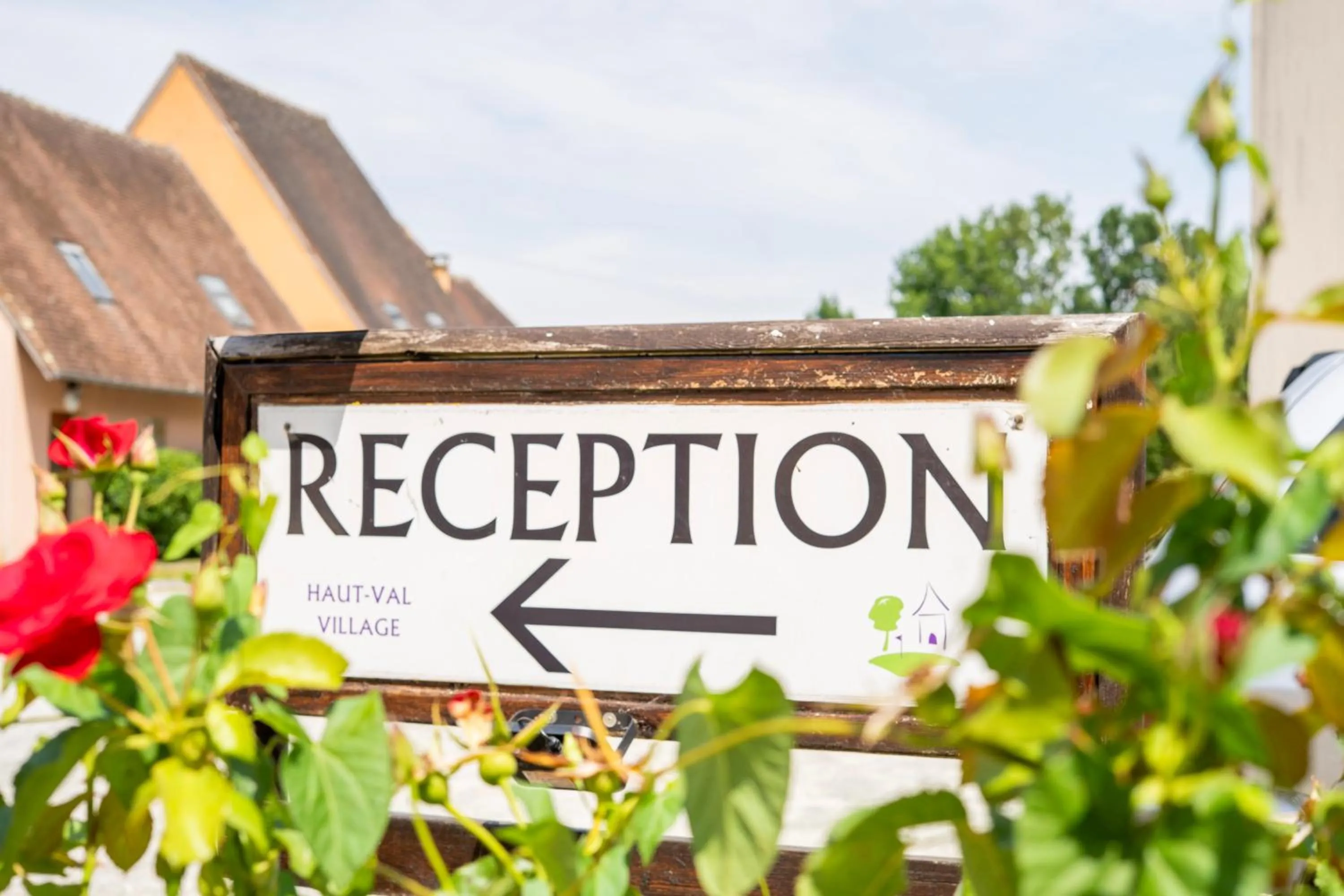 Lobby or reception in Les Belleme Golf - Self-catering Apartments