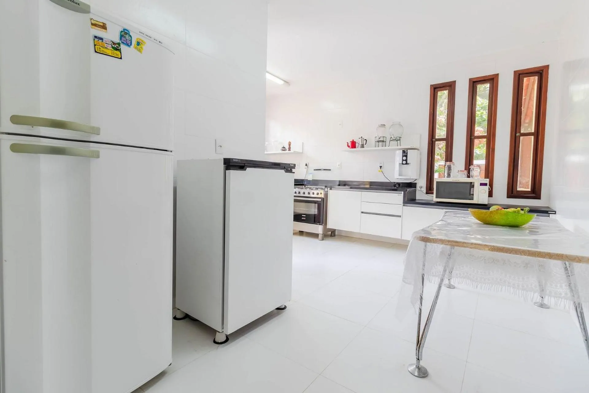 Kitchen or kitchenette in IP01 Casa 5 Suítes a 100m da Praia Pedra do Sal
