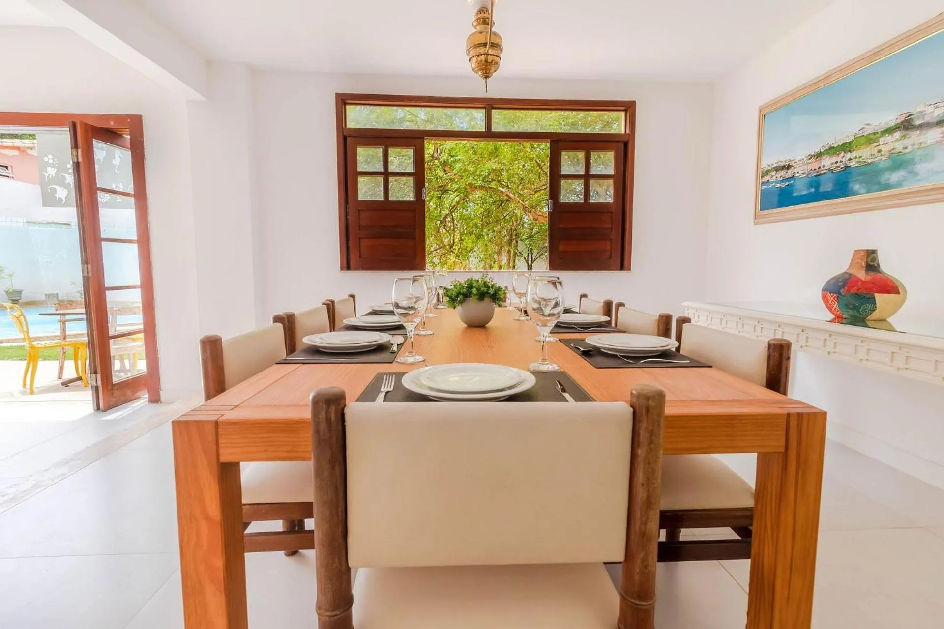 Dining area in IP01 Casa 5 Suítes a 100m da Praia Pedra do Sal