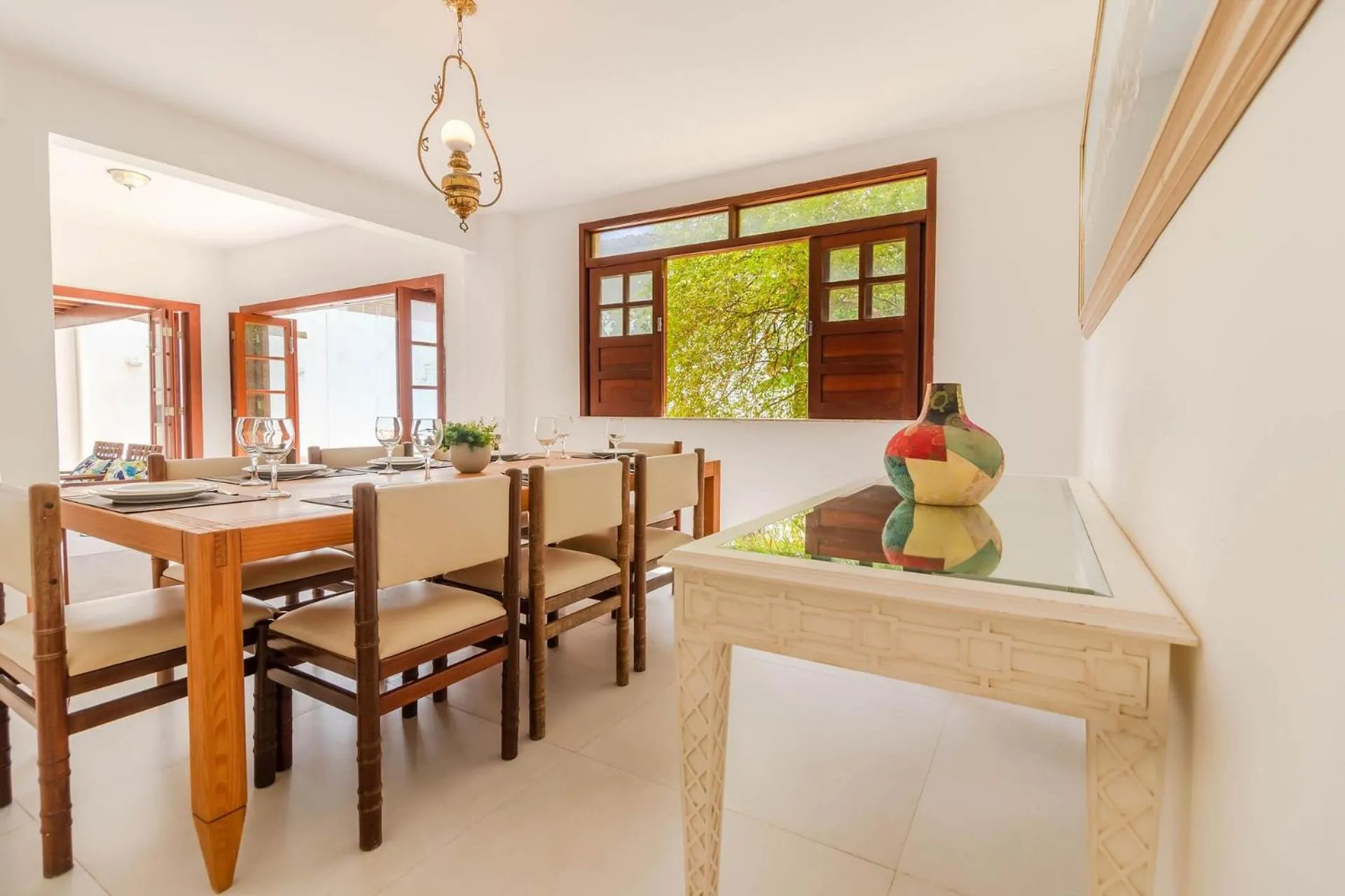 Dining area in IP01 Casa 5 Suítes a 100m da Praia Pedra do Sal