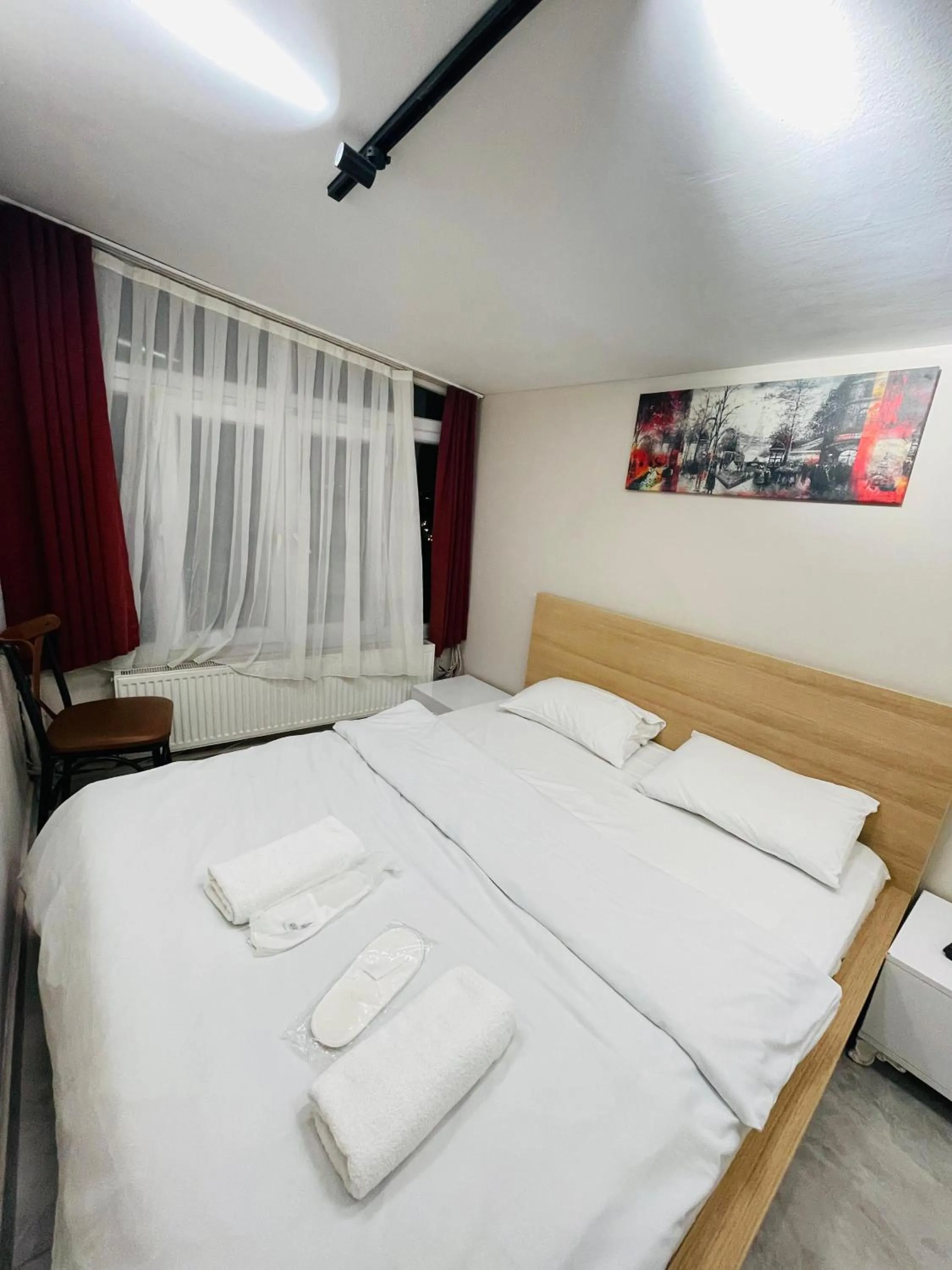 Bed in Taksim Rain Suite