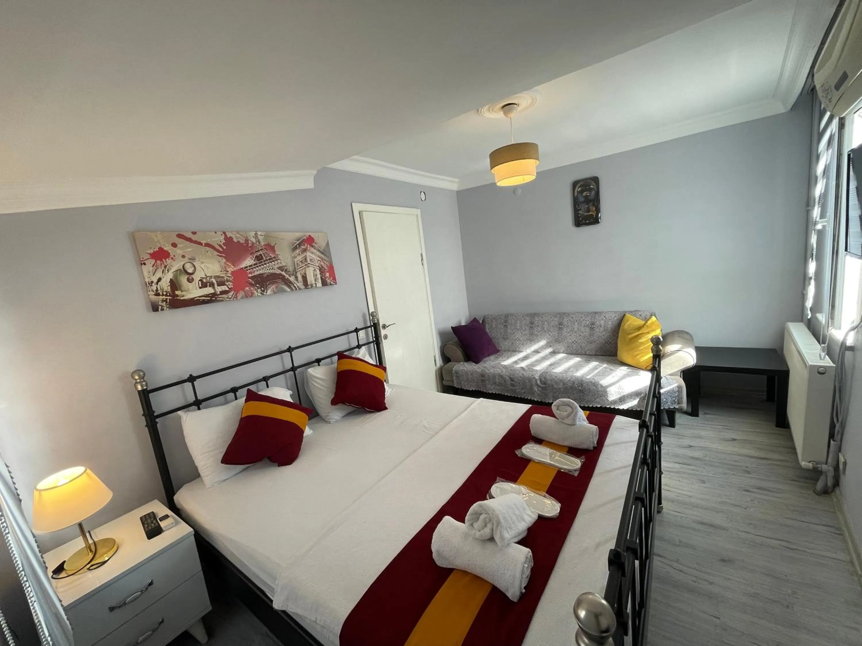 Bed in Taksim Rain Suite