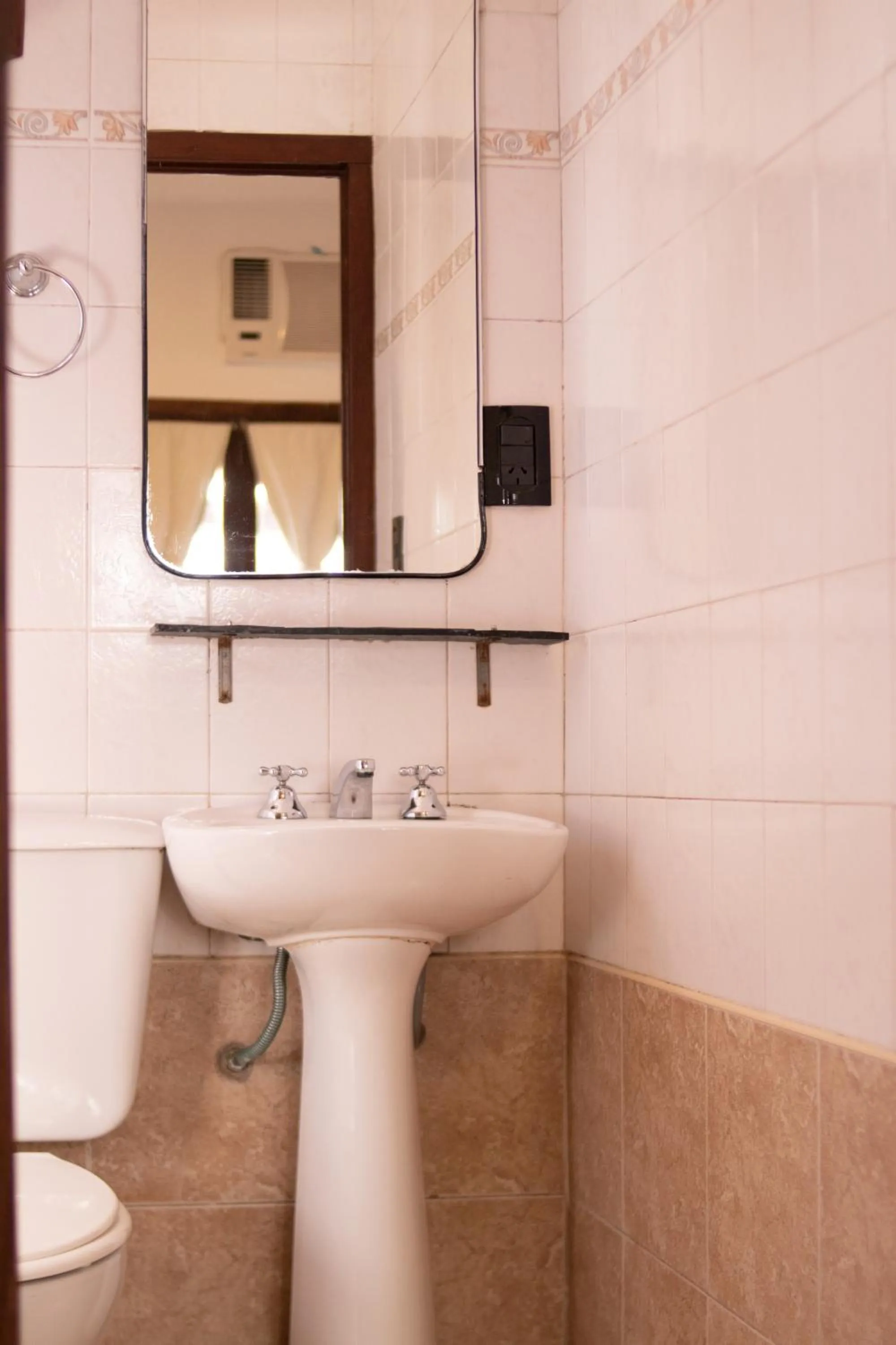 Decorative detail in Donna Alda Casa