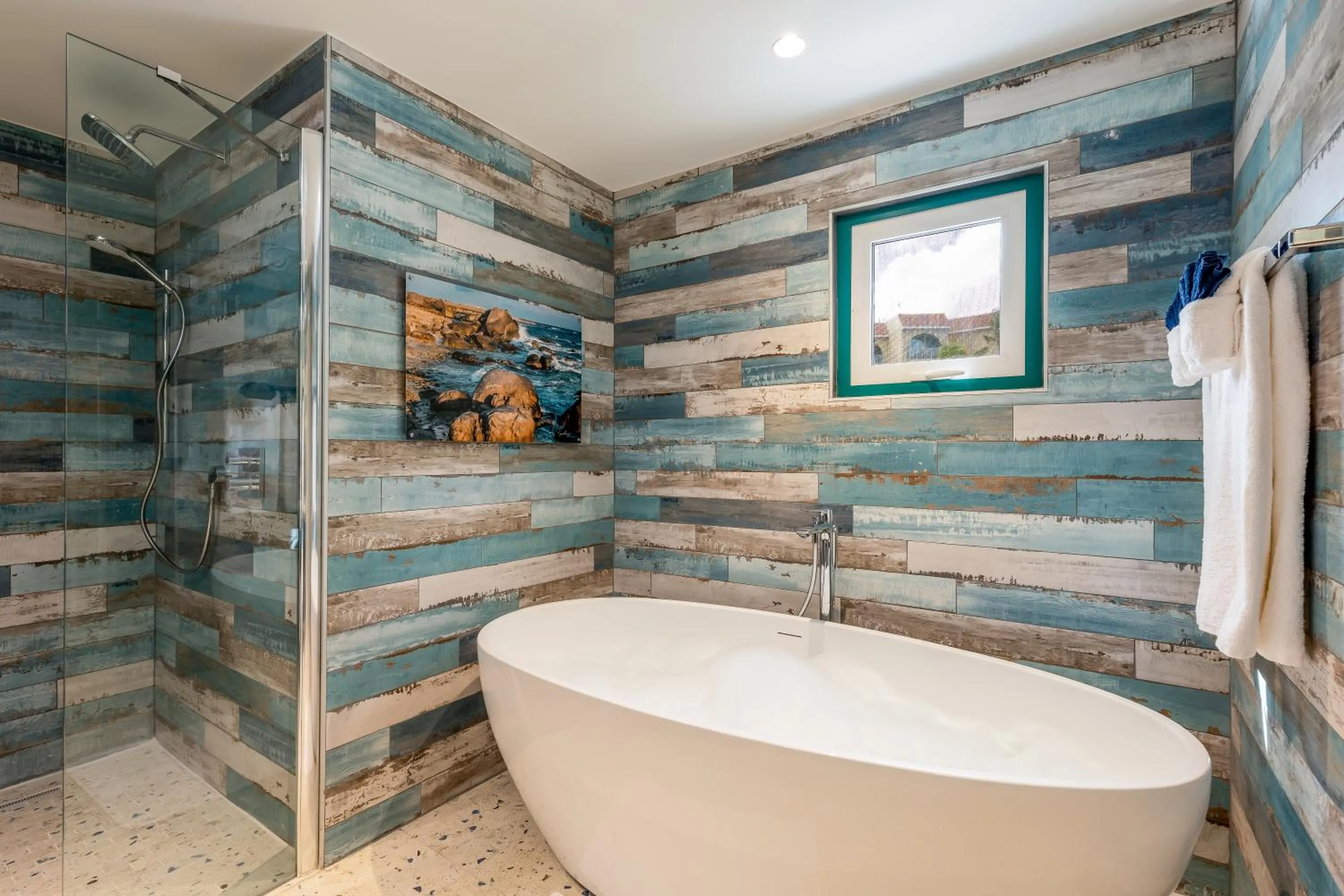 Bath in Amsterdam Manor Beach Resort