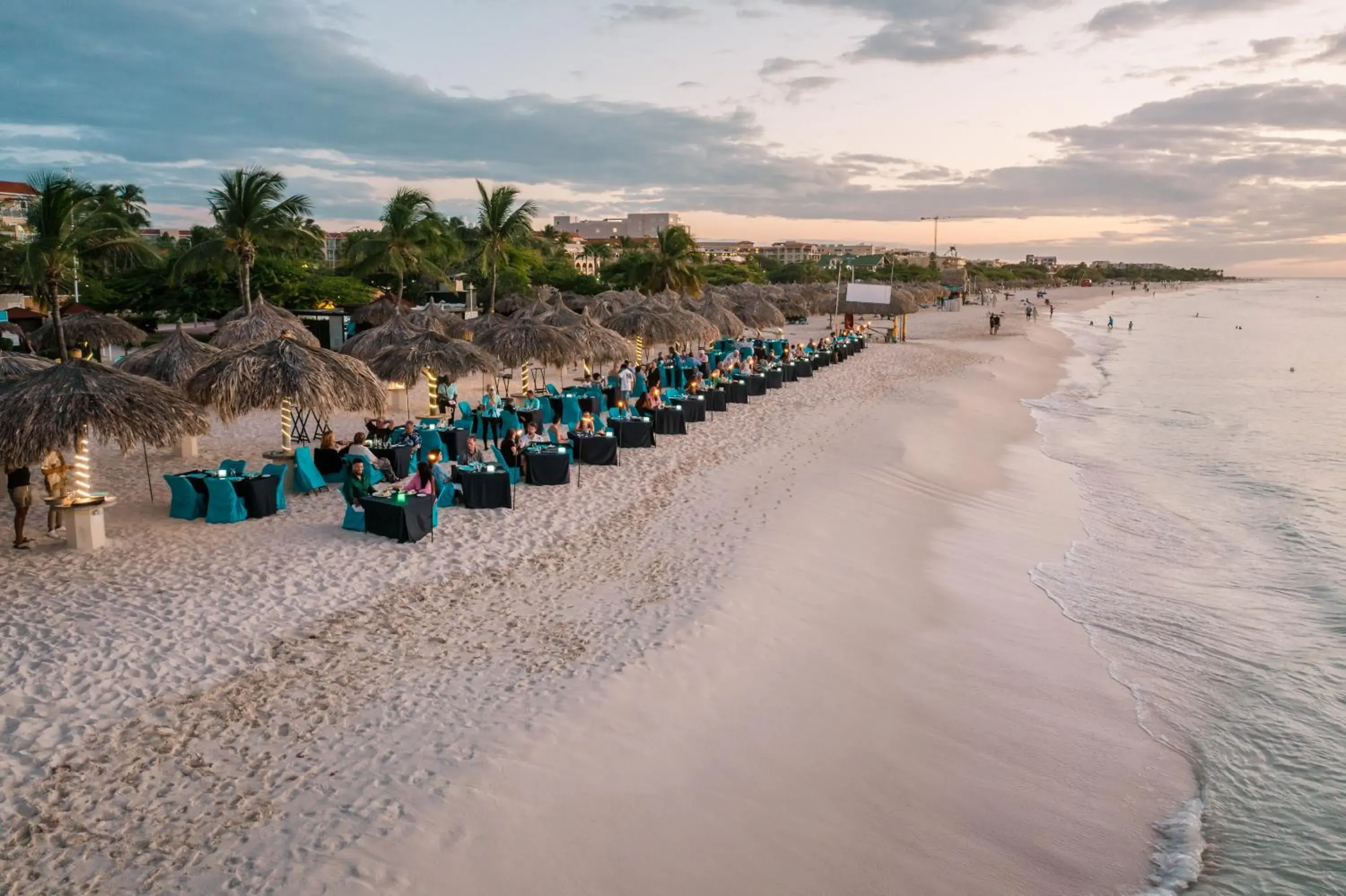 Restaurant/places to eat in Amsterdam Manor Beach Resort Restaurant/places to eat in Amsterdam Manor Beach Resort