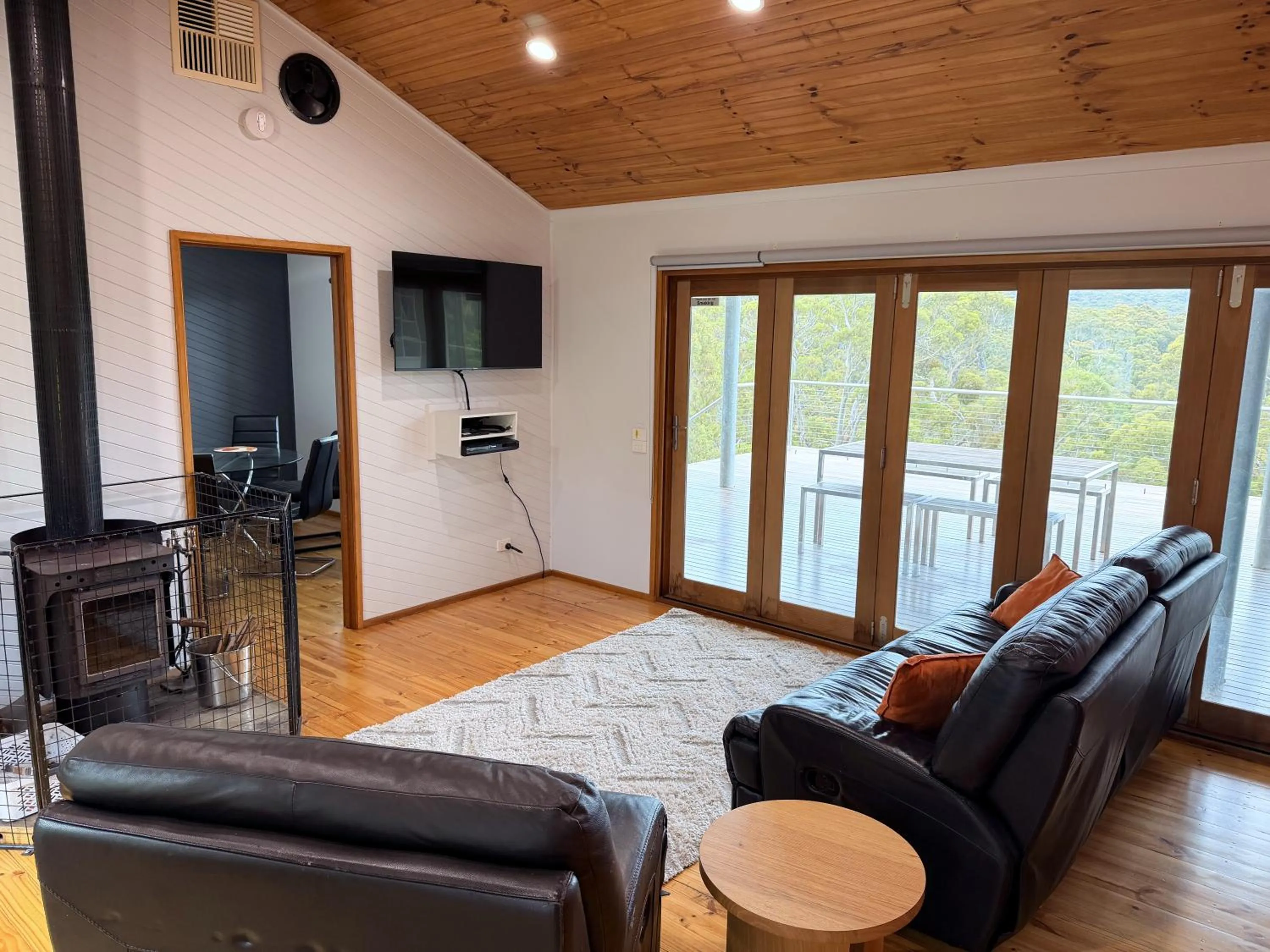TV and multimedia in The Views Cottage