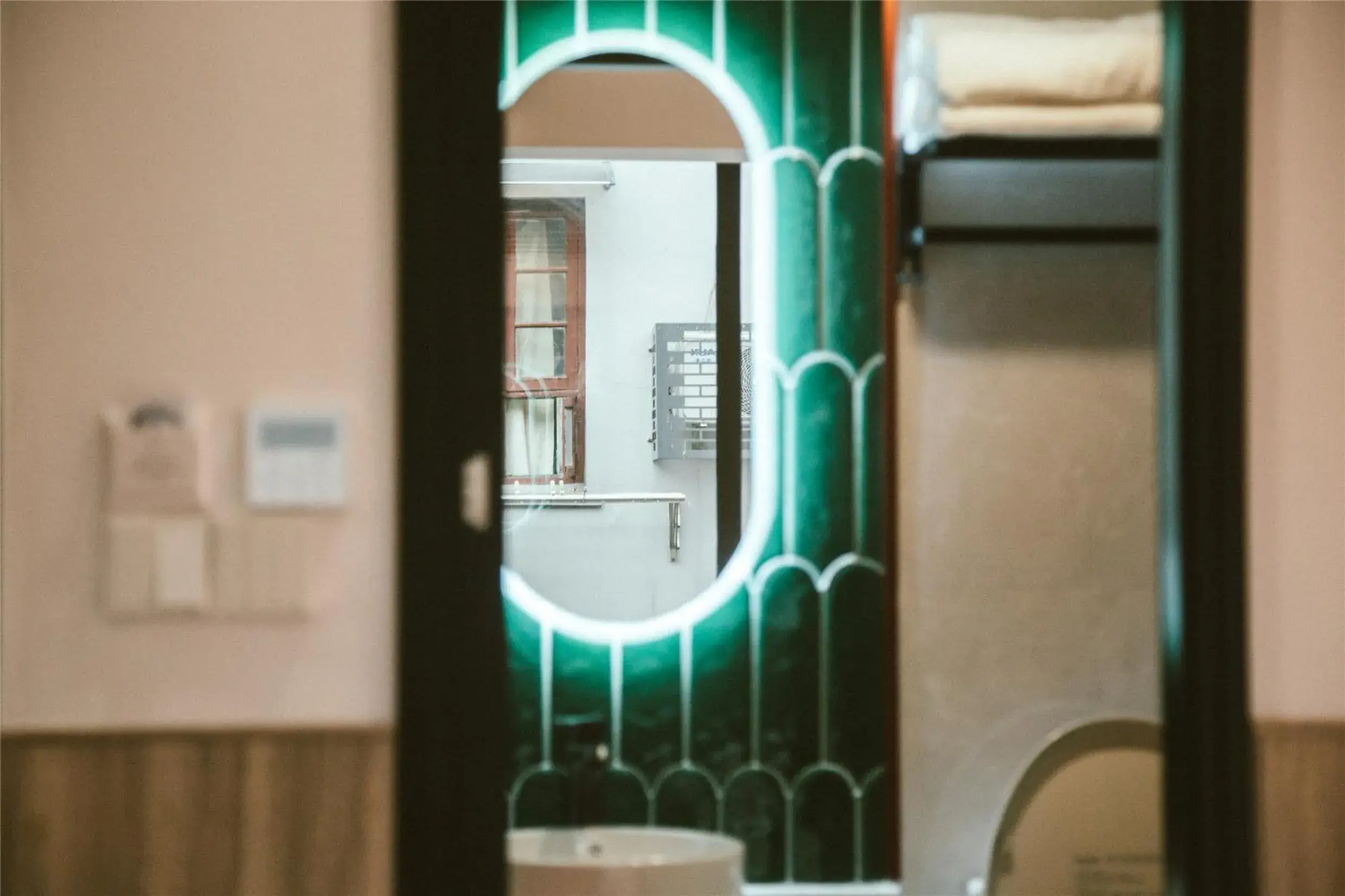 Property building in Shanghai Fish Inn People Square Property building in Shanghai Fish Inn People Square