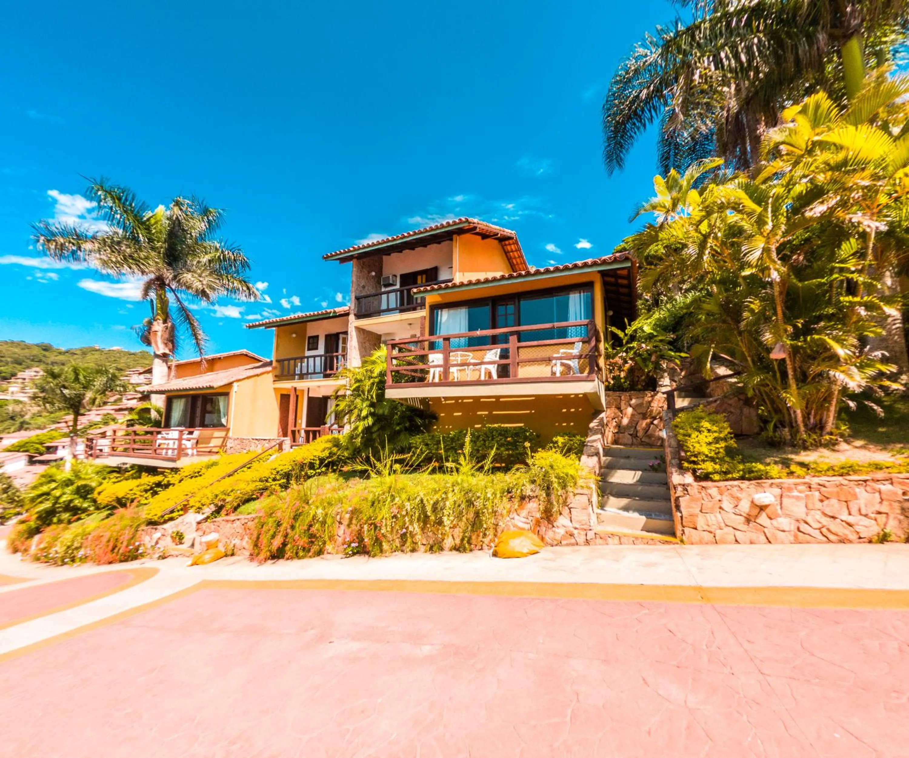 Property building in La Boheme Hotel e Apart Hotel