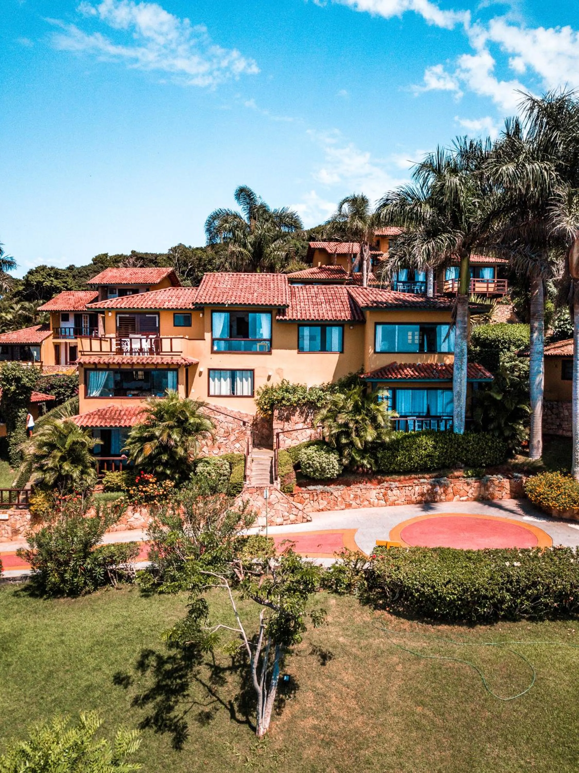 Property building in La Boheme Hotel e Apart Hotel