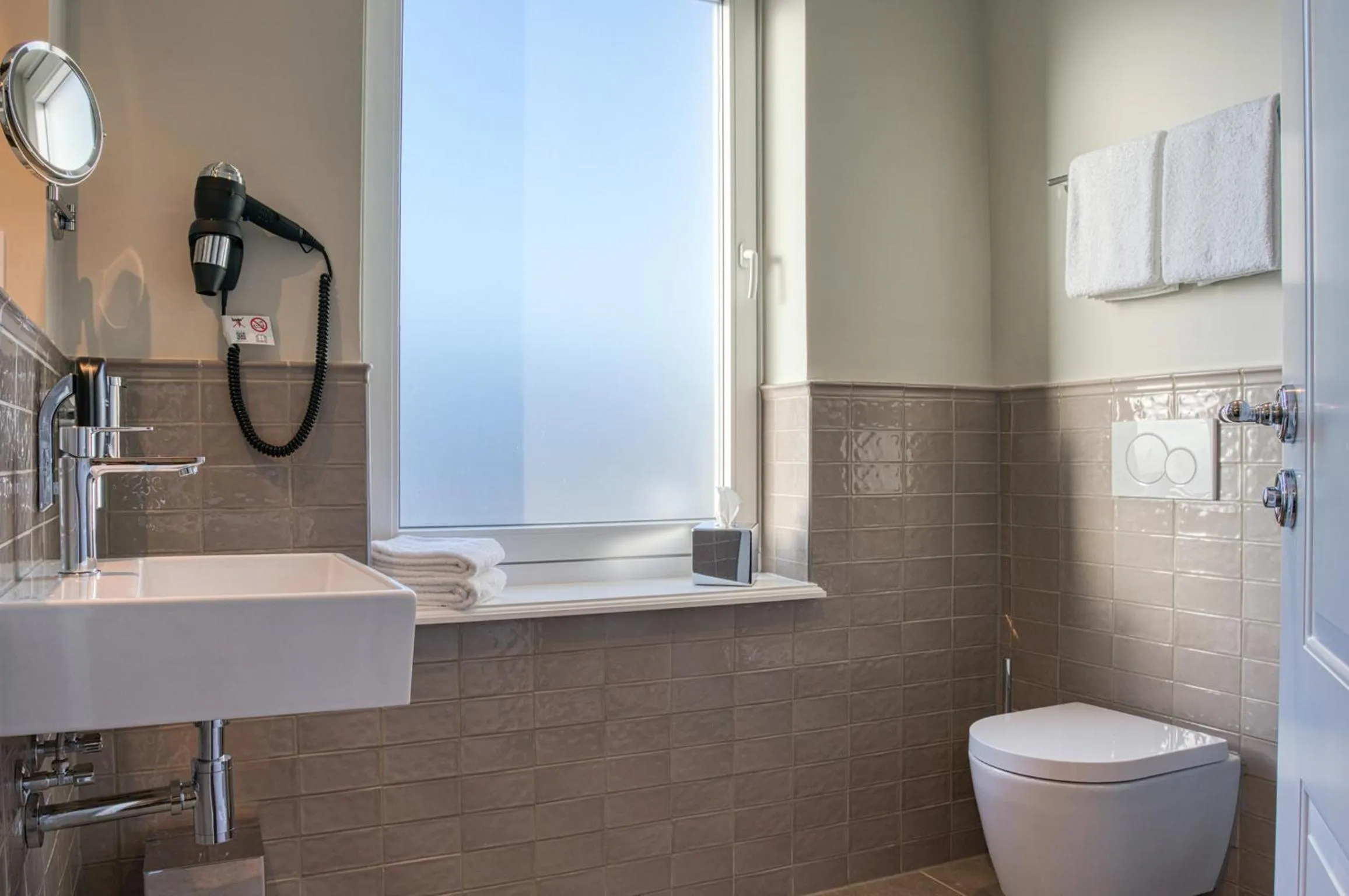 Bathroom in Boutique 53 & 56 Hamburg City, Trademark Collection by Wyndham