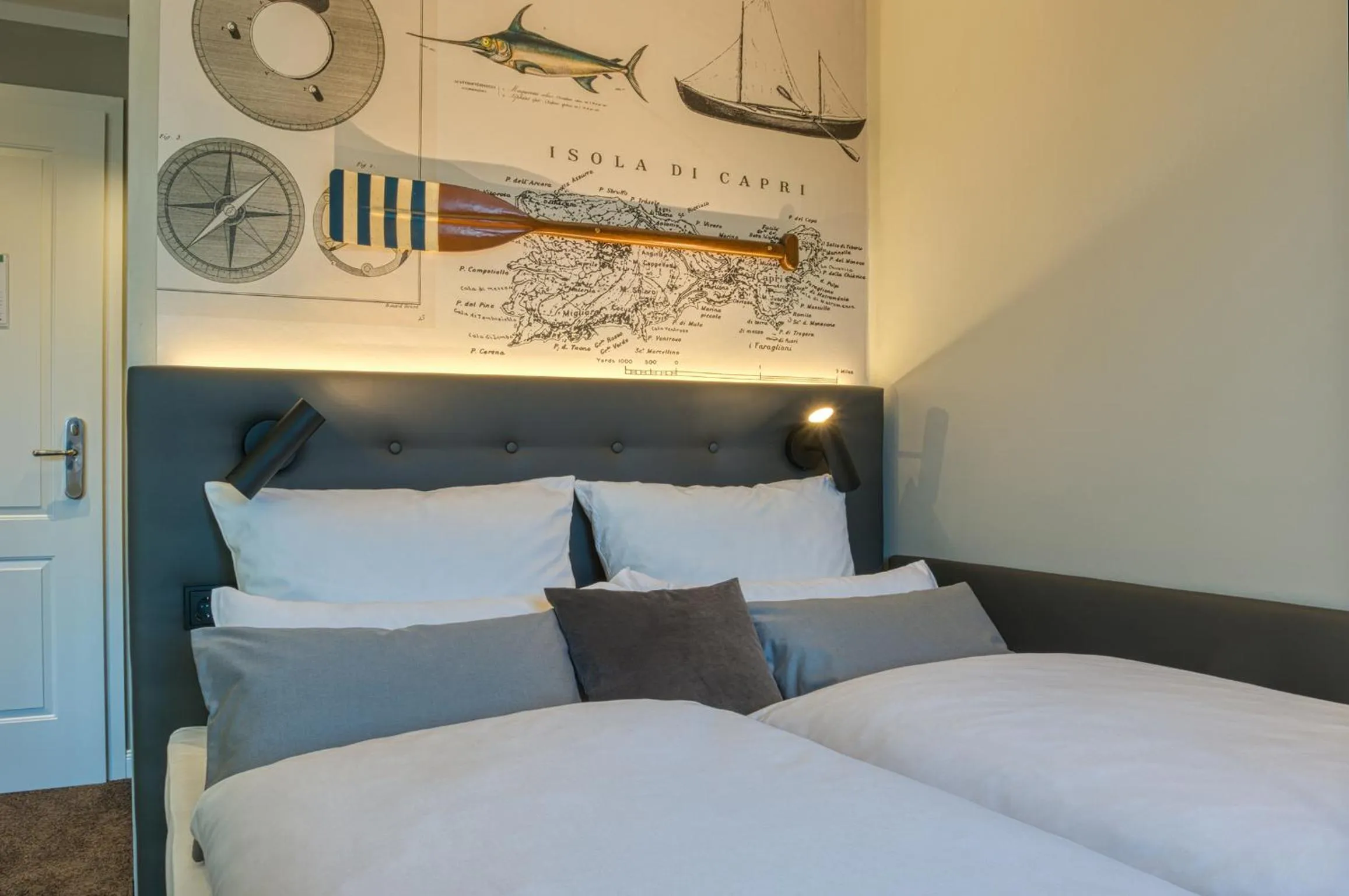 Photo of the whole room, Bed in Boutique 53 & 56 Hamburg City, Trademark Collection by Wyndham