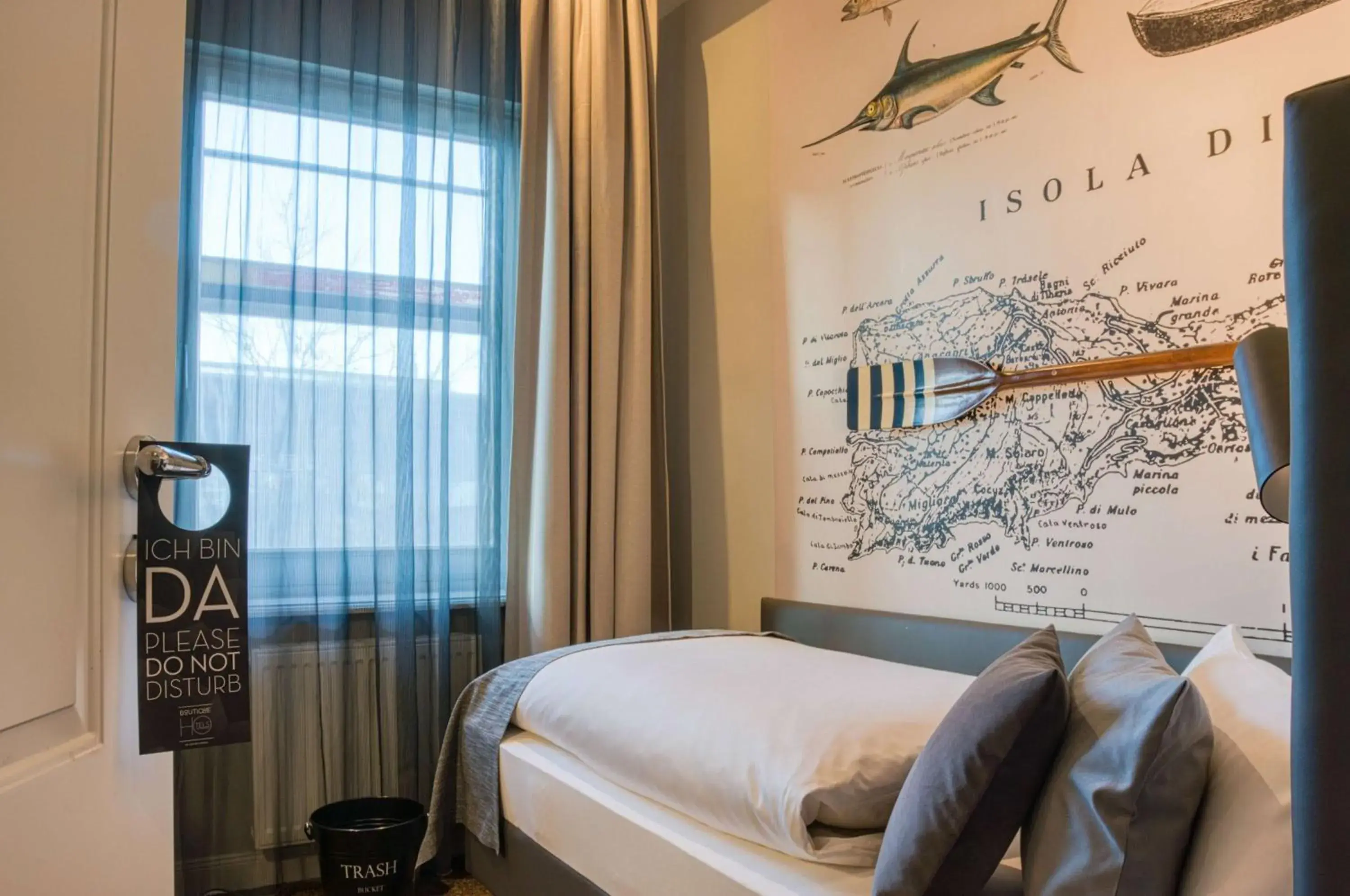 Photo of the whole room, Bed in Boutique 53 & 56 Hamburg City, Trademark Collection by Wyndham Photo of the whole room, Bed in Boutique 53 & 56 Hamburg City, Trademark Collection by Wyndham