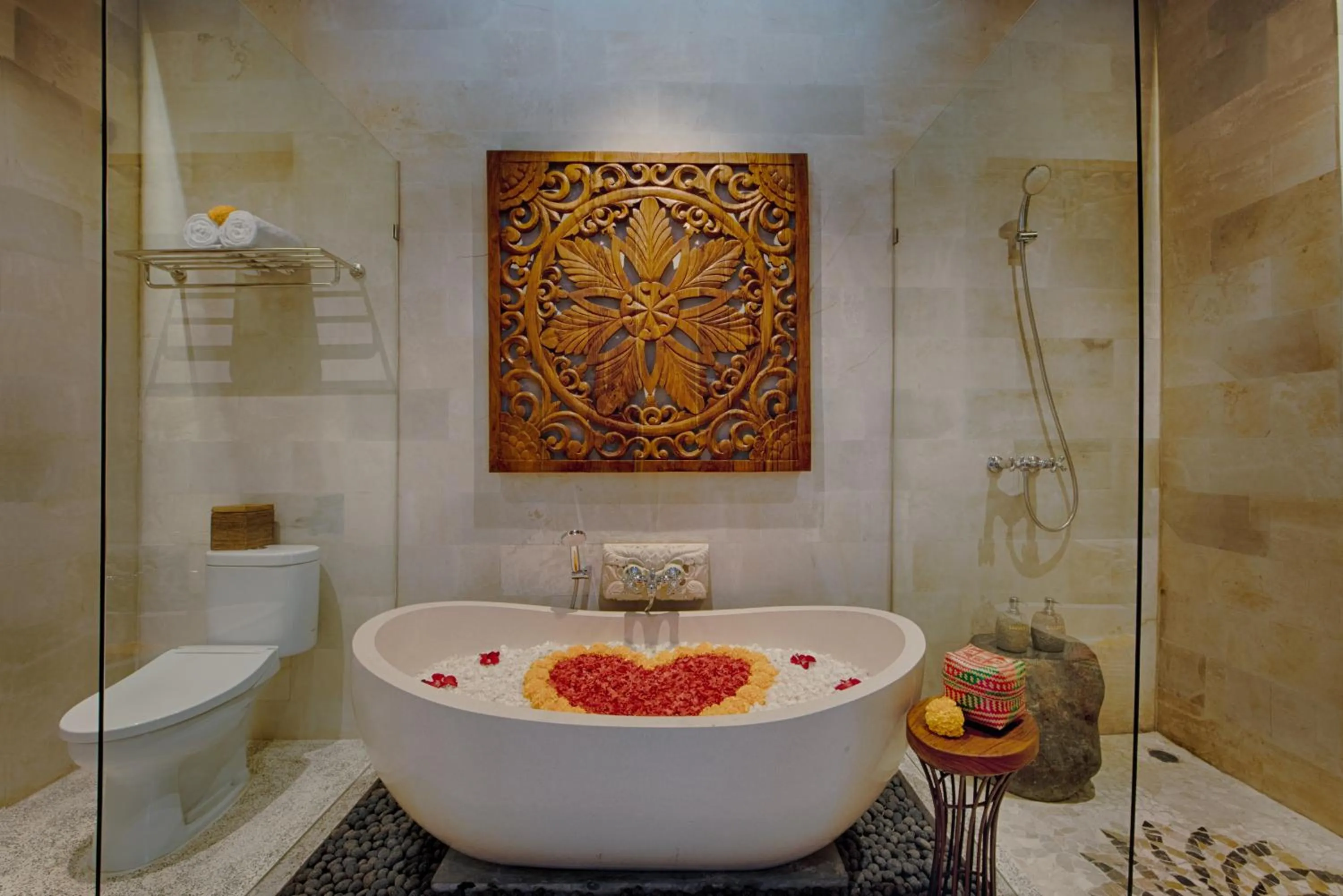 Shower in Kastara Resort