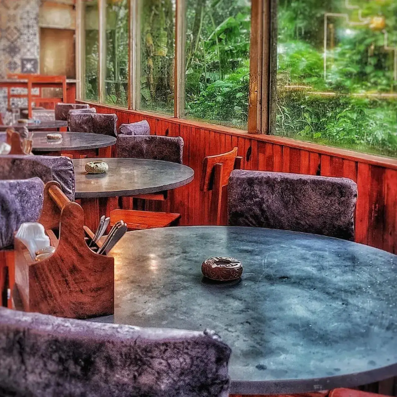 Restaurant/places to eat in Anjoned Hostel & Cafe Restaurant/places to eat in Anjoned Hostel & Cafe