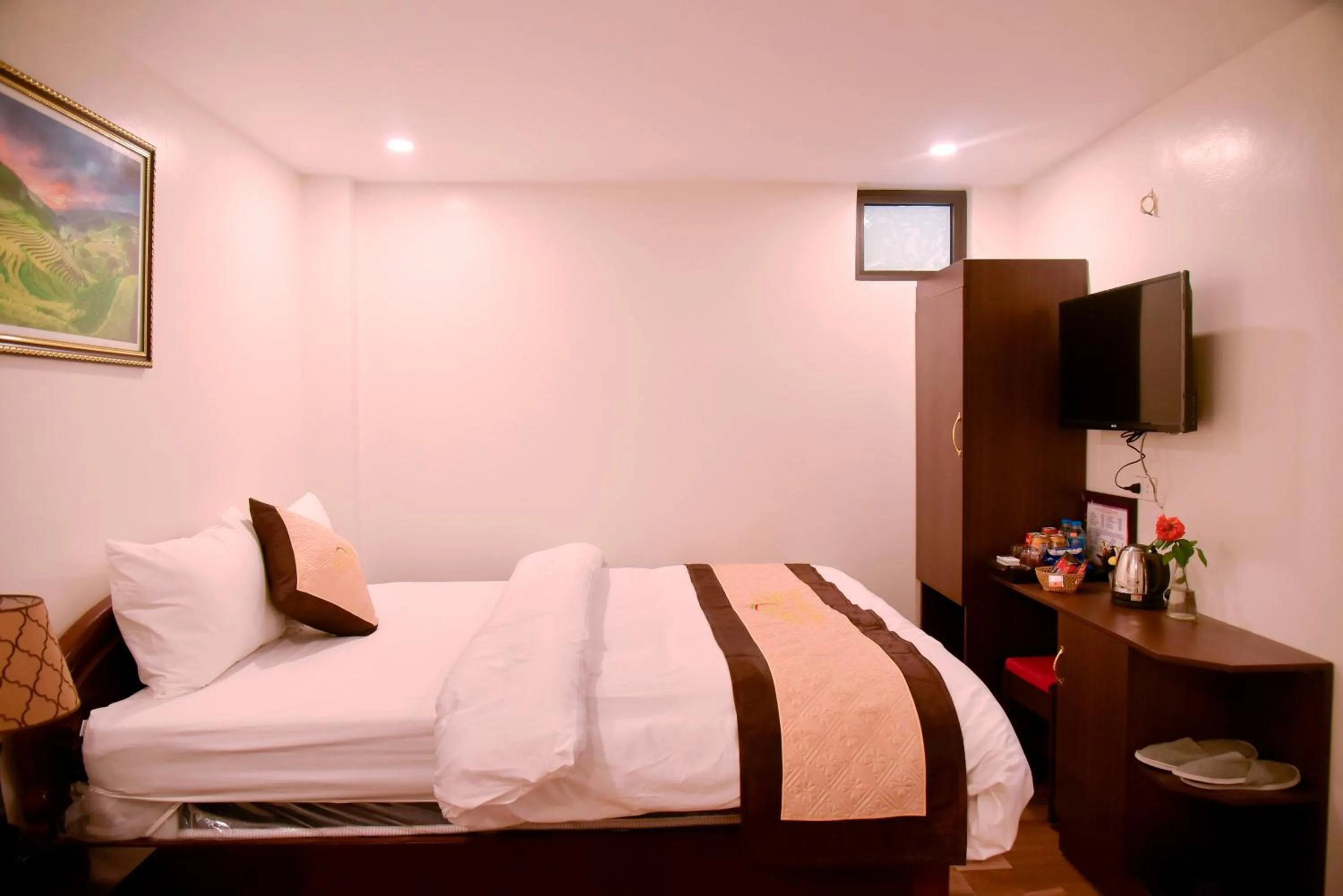 Bed in SAPA KING HOTEL HUNG VUONG HOTEl