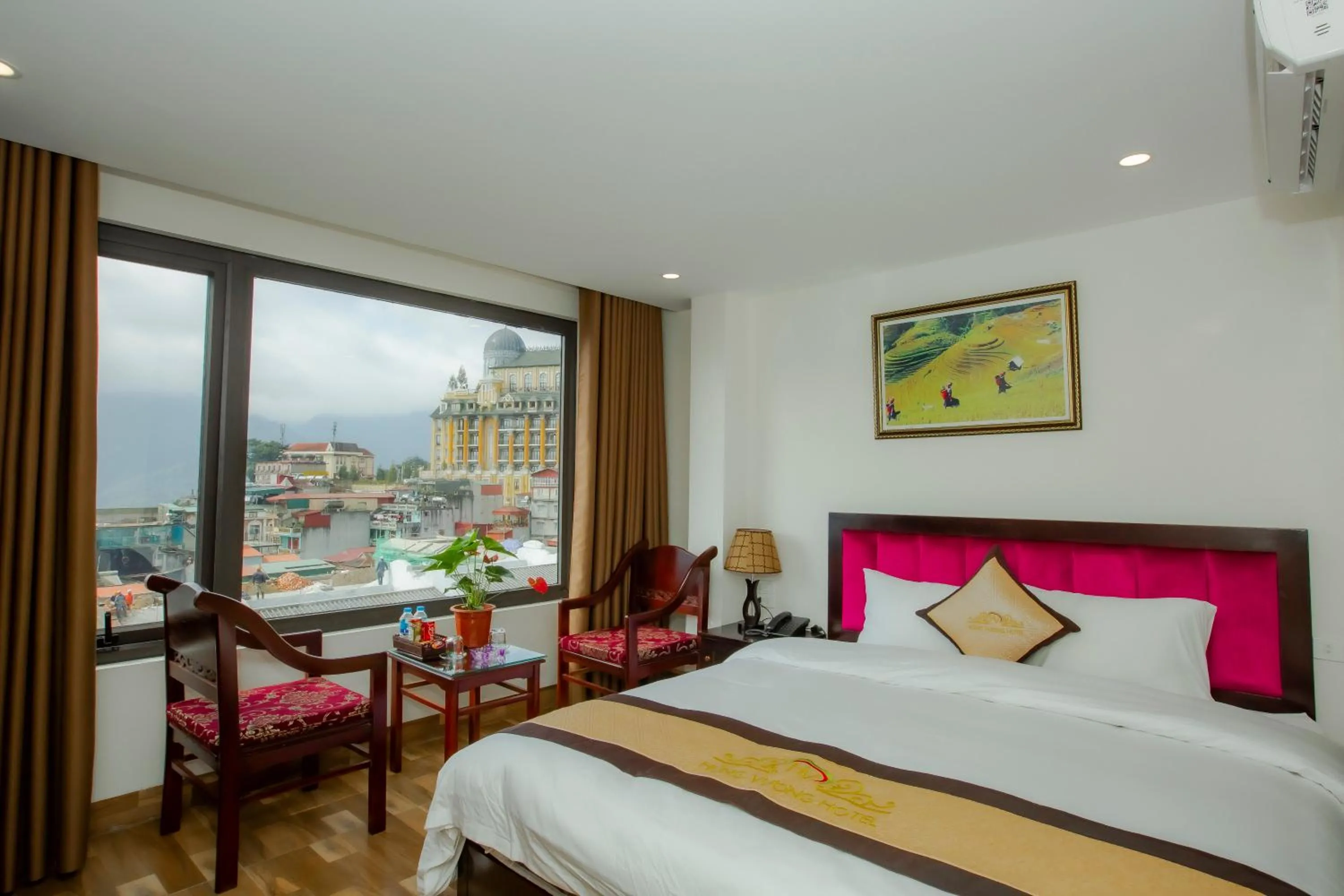 Bed in SAPA KING HOTEL HUNG VUONG HOTEl