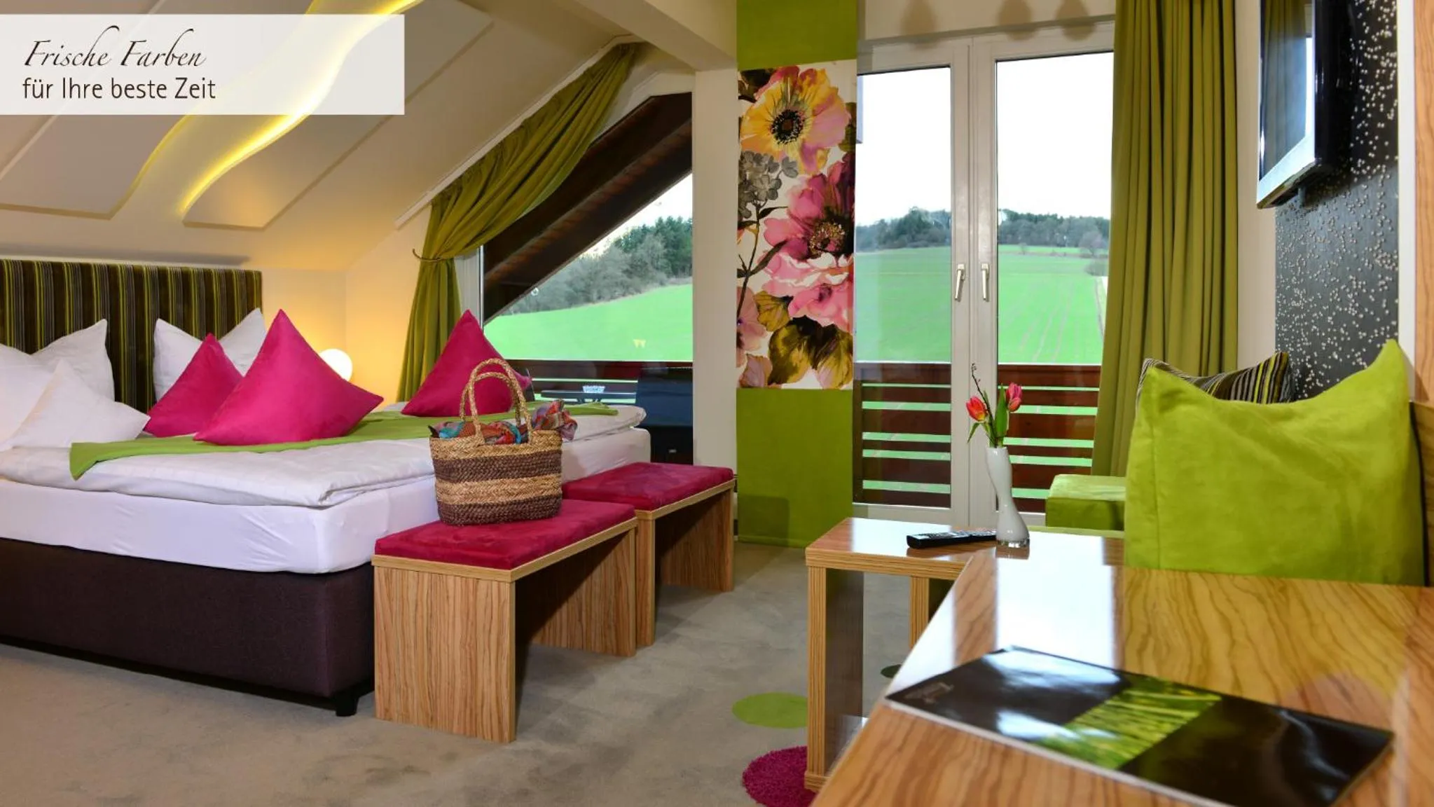 Photo of the whole room, Bed in Hotel Freund - Privathotels Dr Lohbeck