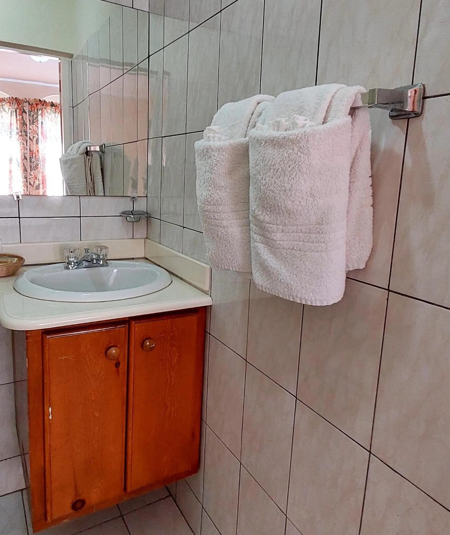 Bathroom in Seaview Beach Hotel