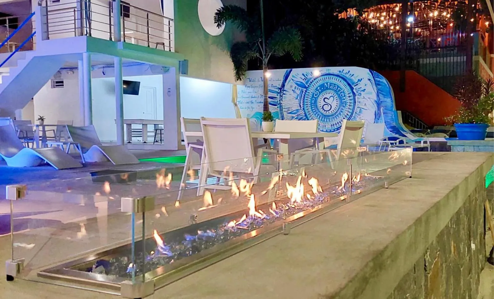 Restaurant/places to eat in Seaview Beach Hotel