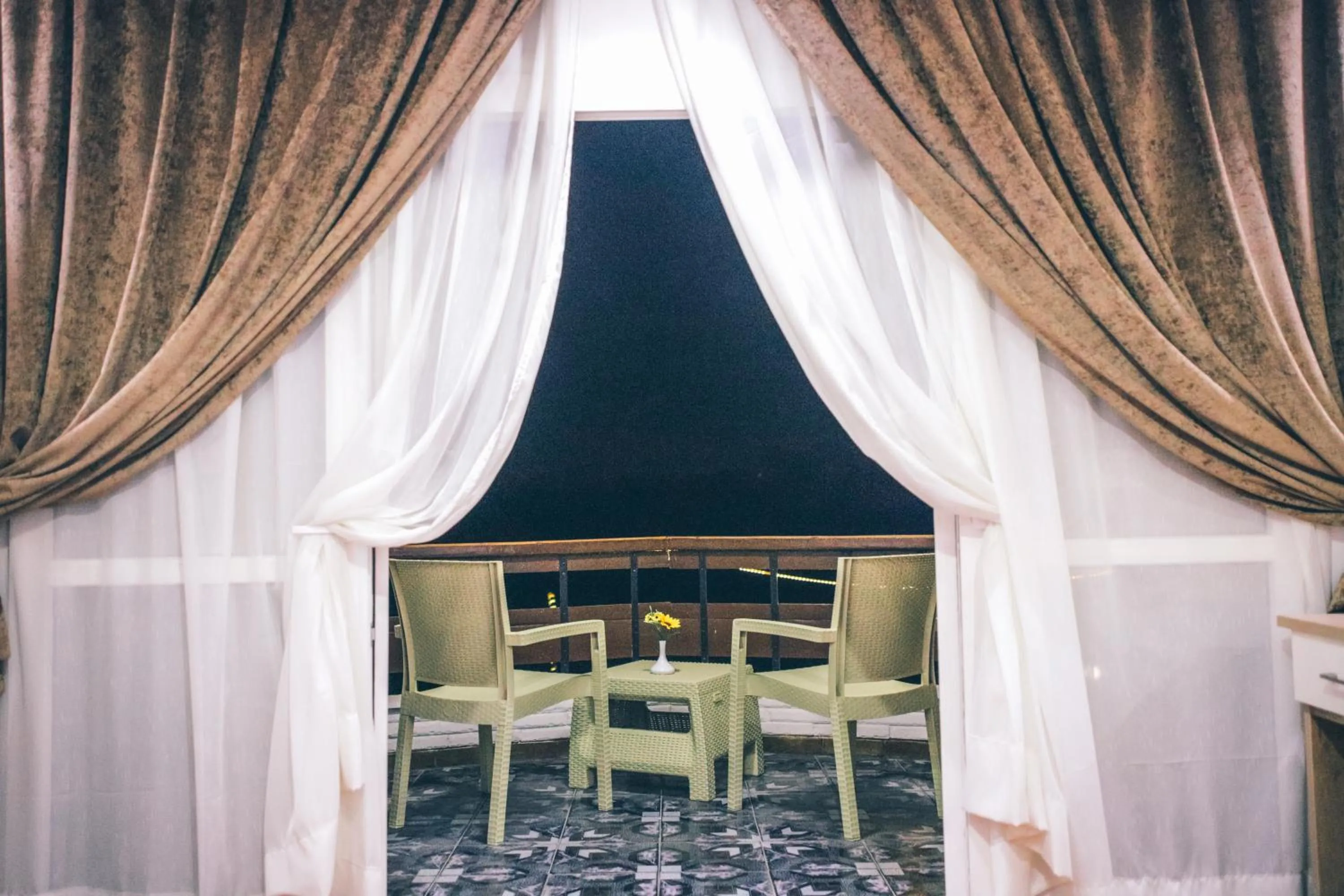 Patio in Jewel Maadi Cabins and Club