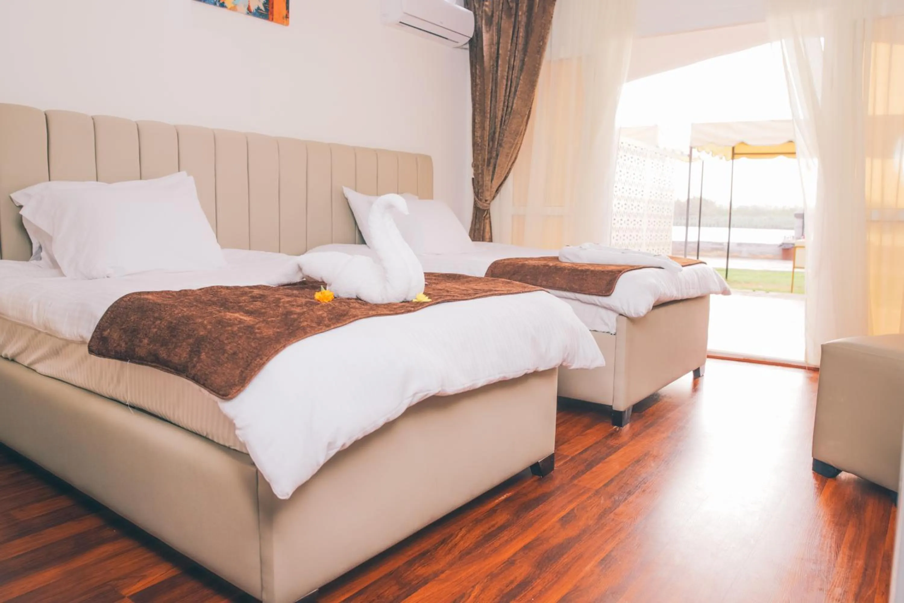 Bed in Jewel Maadi Cabins and Club