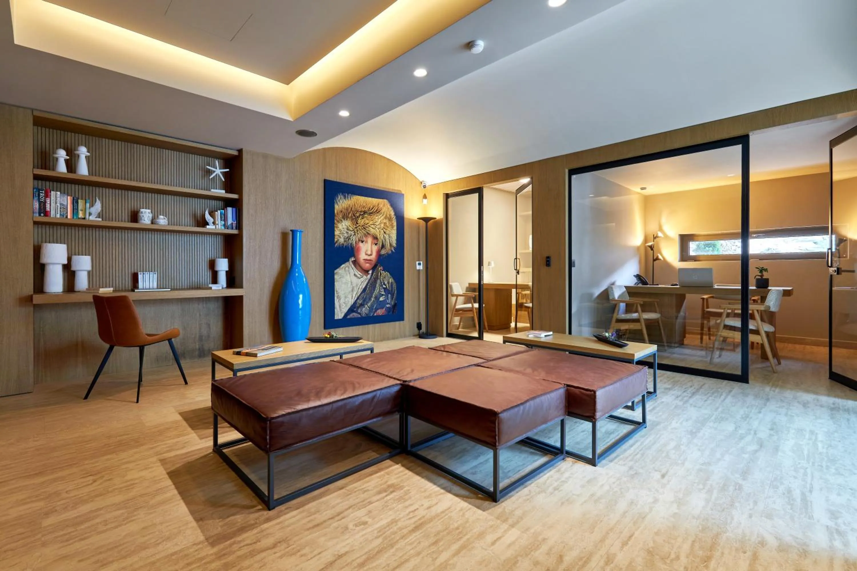 Communal lounge/ TV room in Castello Infinity Suites - Adults Only