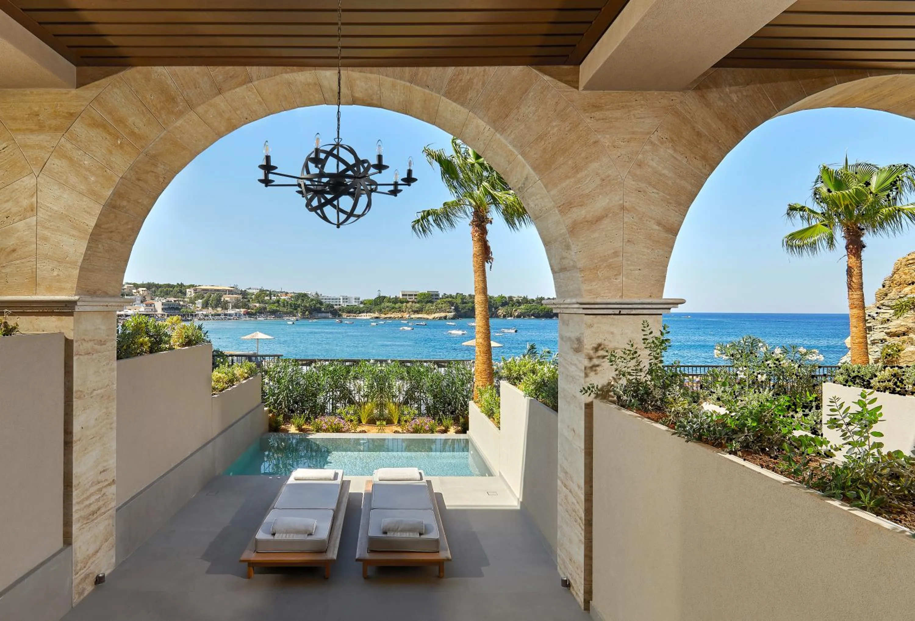 Day in Castello Infinity Suites - Adults Only