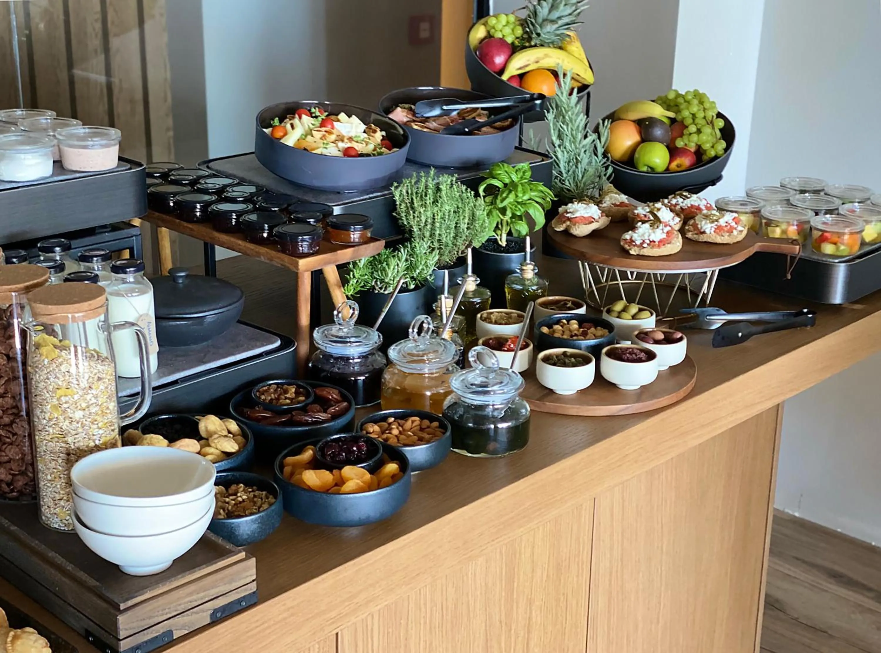 Food and drinks in Castello Infinity Suites - Adults Only