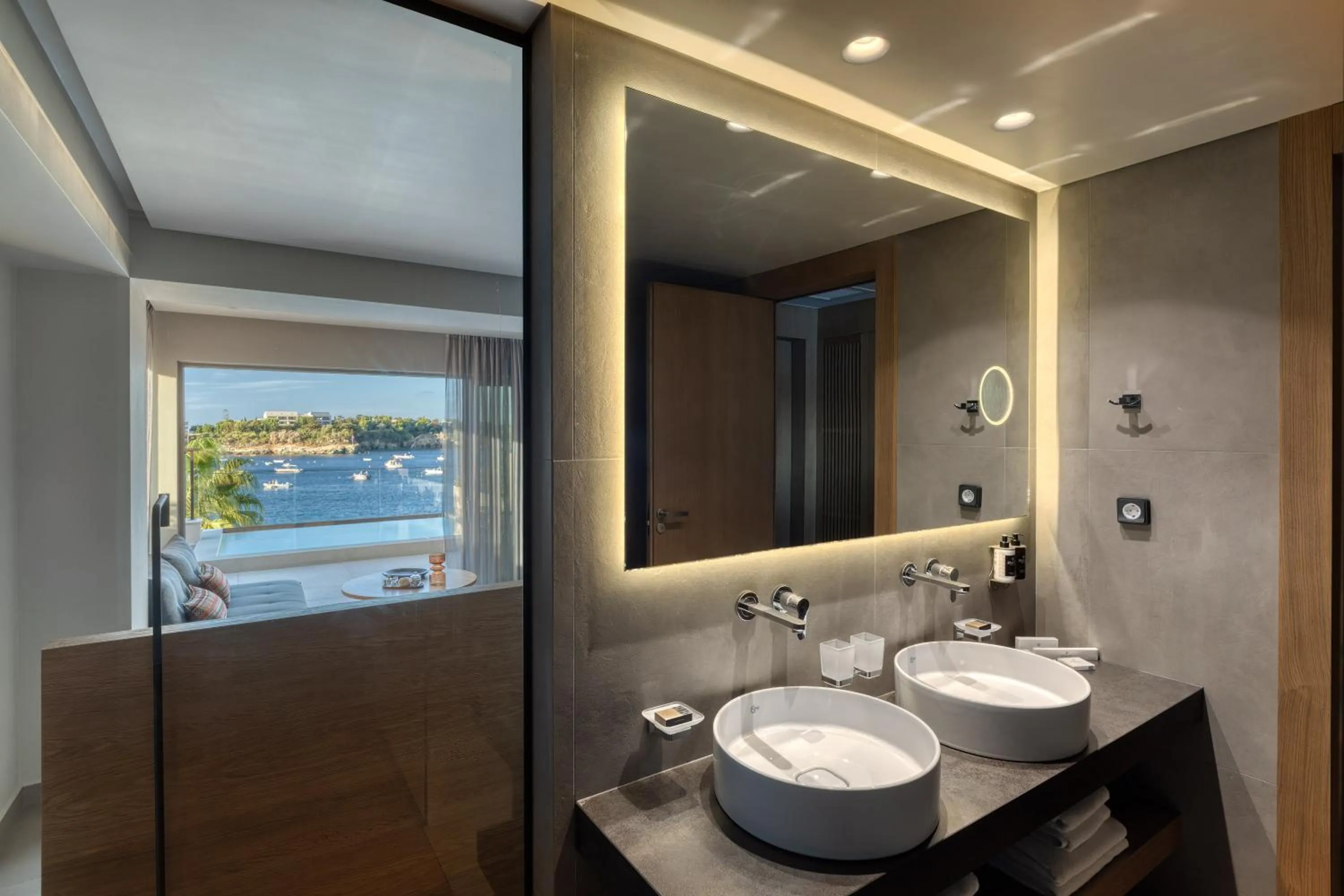 Bathroom in Castello Infinity Suites - Adults Only