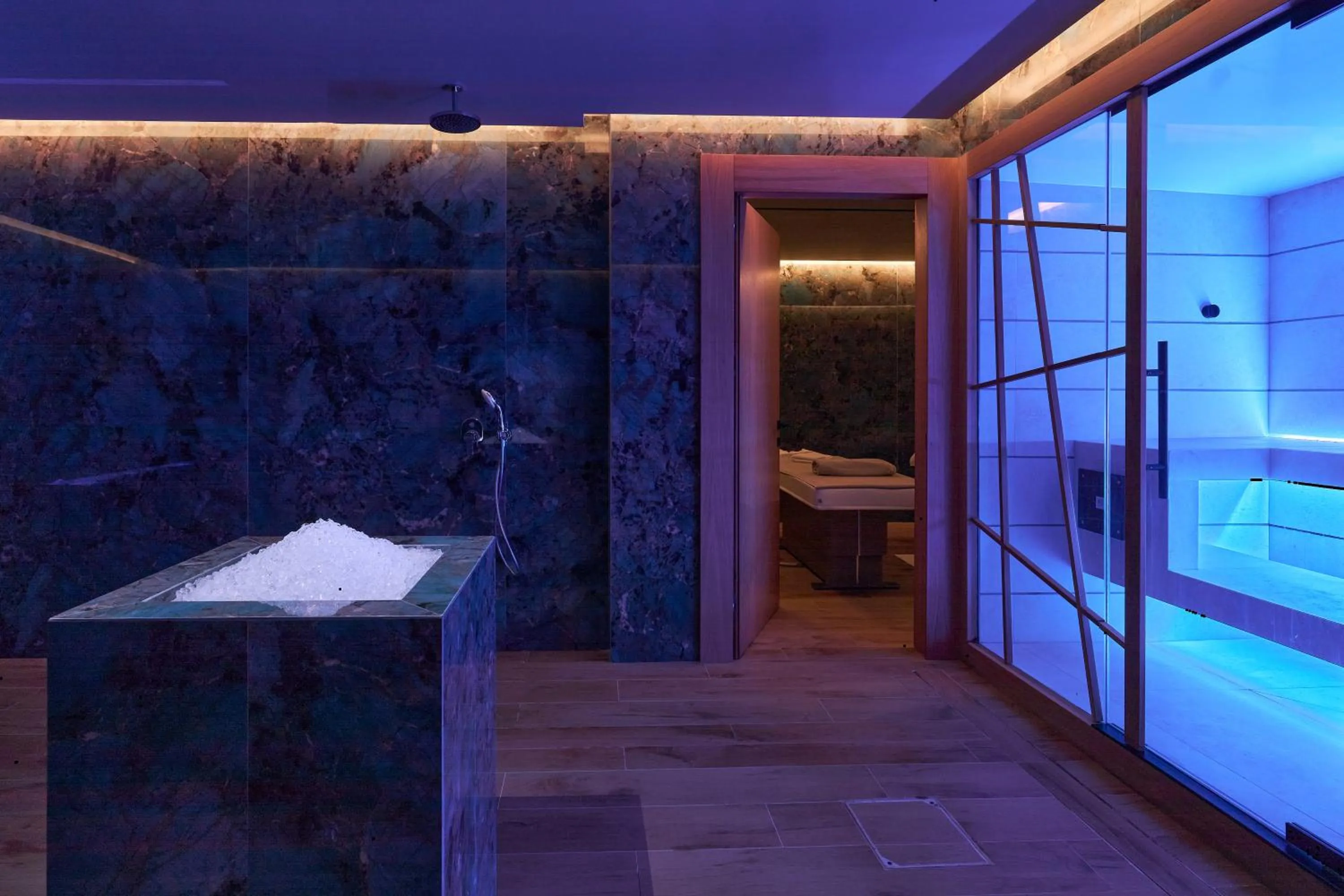 Spa and wellness centre/facilities in Castello Infinity Suites - Adults Only