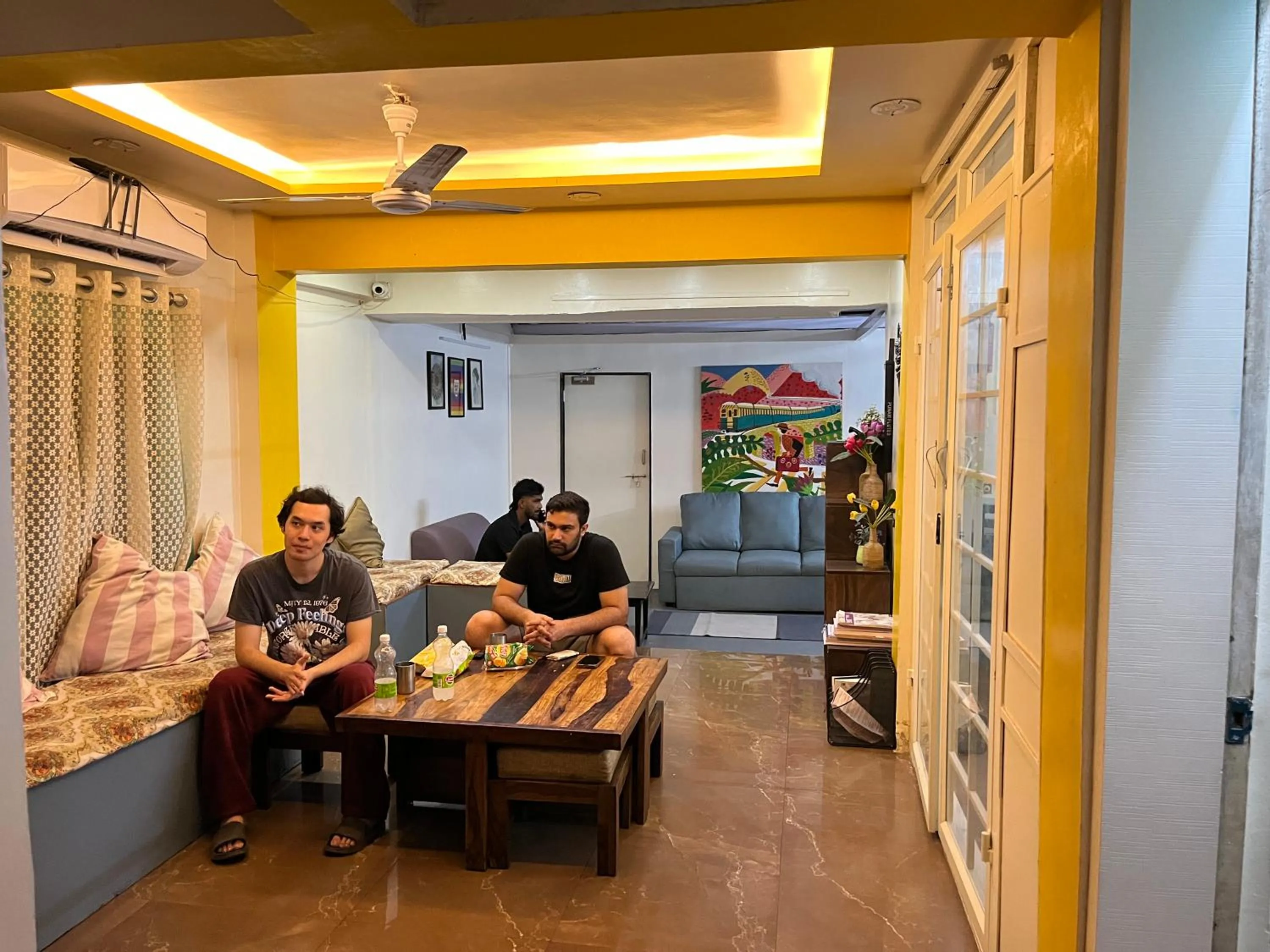 HOSHTEL99 - PRIME - Stay, Cowork & Connect