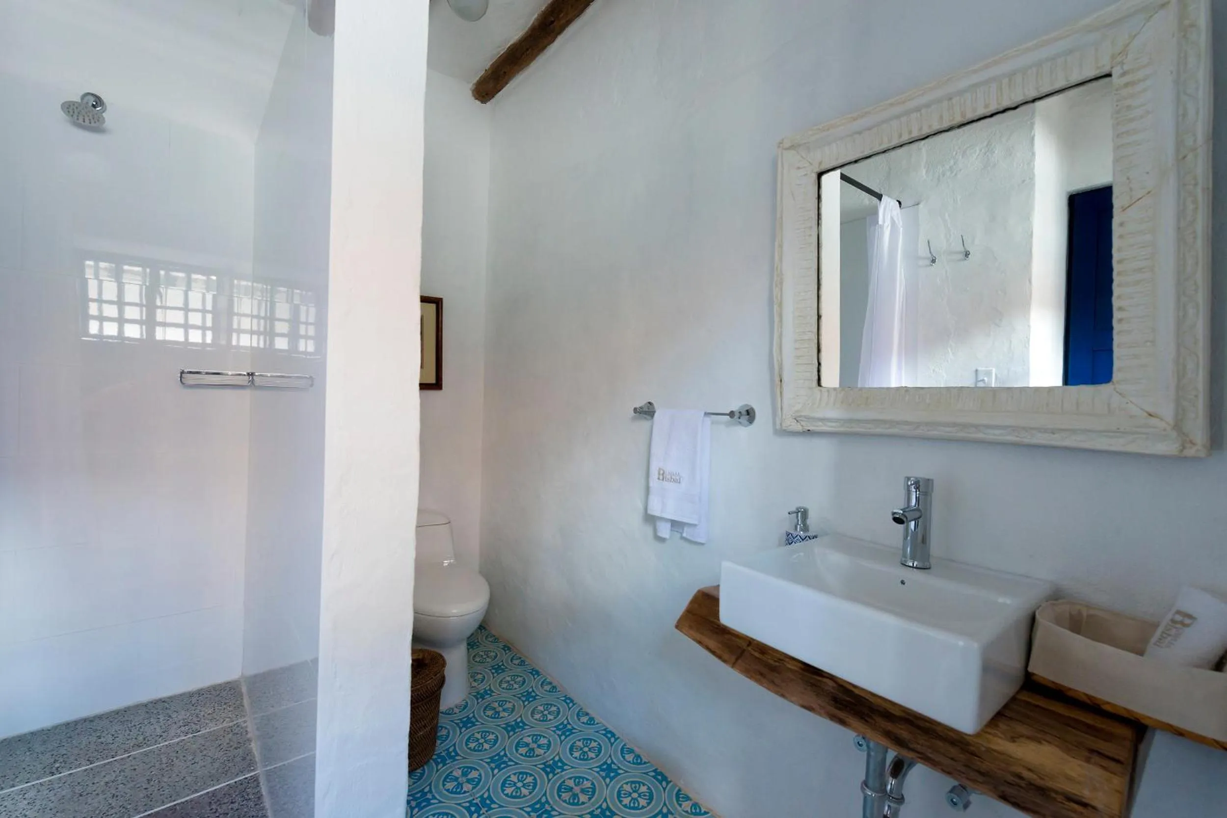 Bathroom in Casa La Bisbal