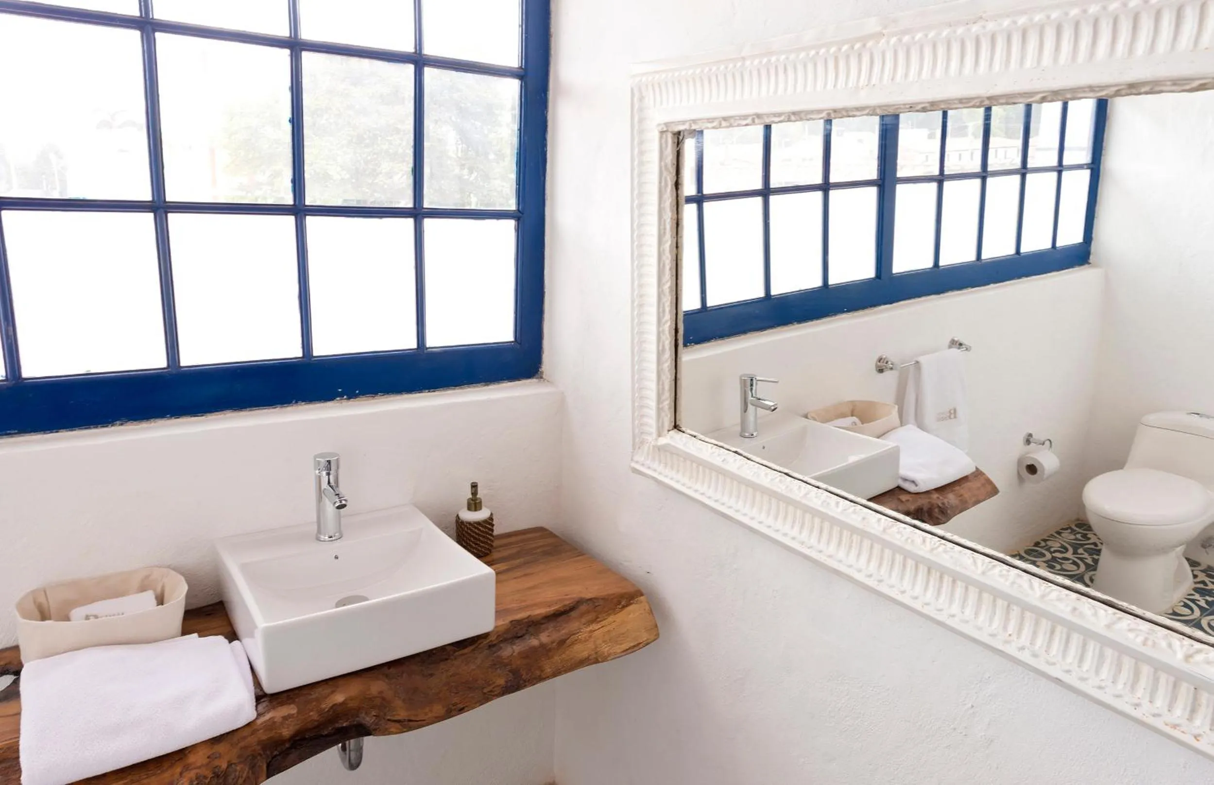 Bathroom in Casa La Bisbal