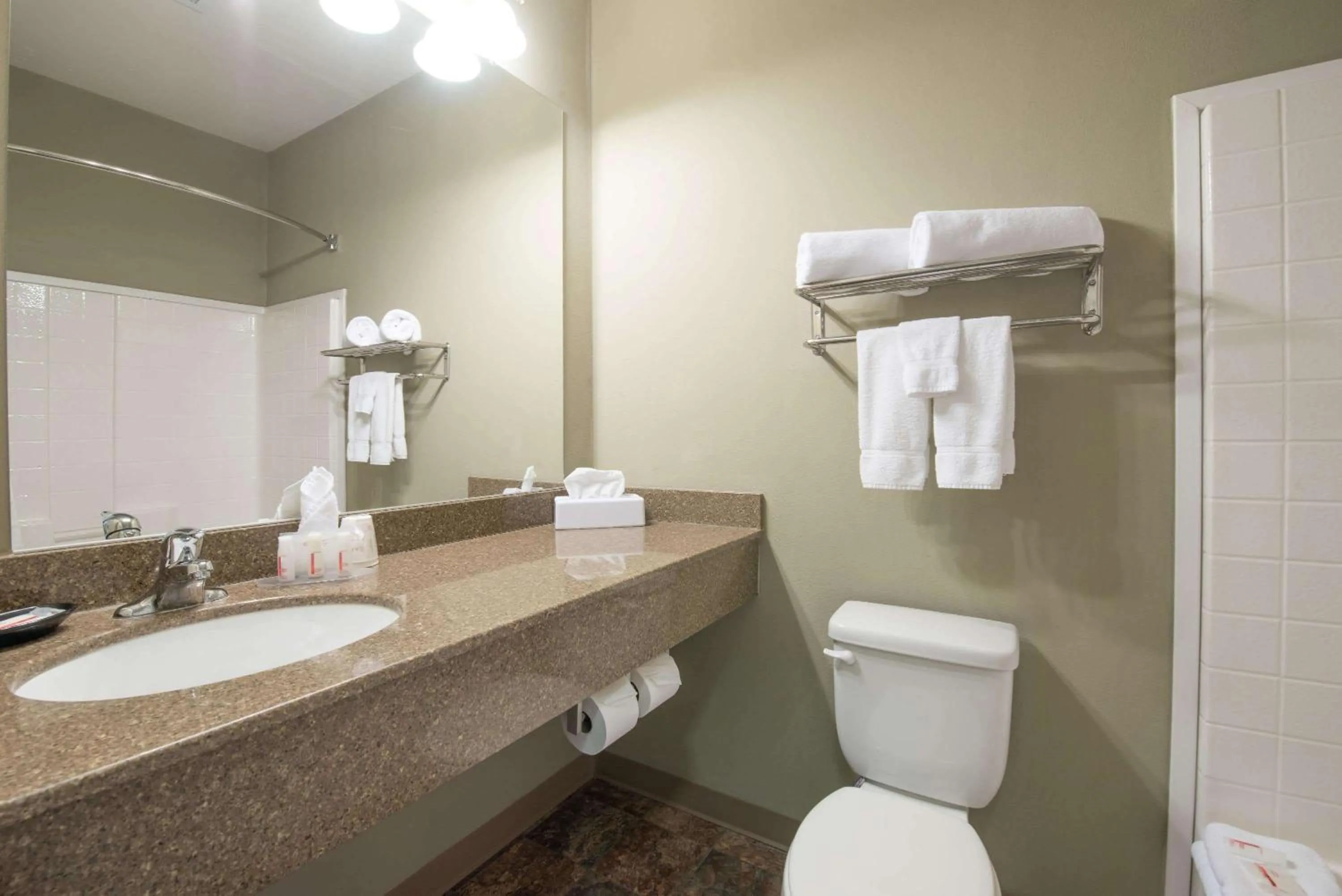 Bathroom in Bakken Airport XWA Hotel & Studios